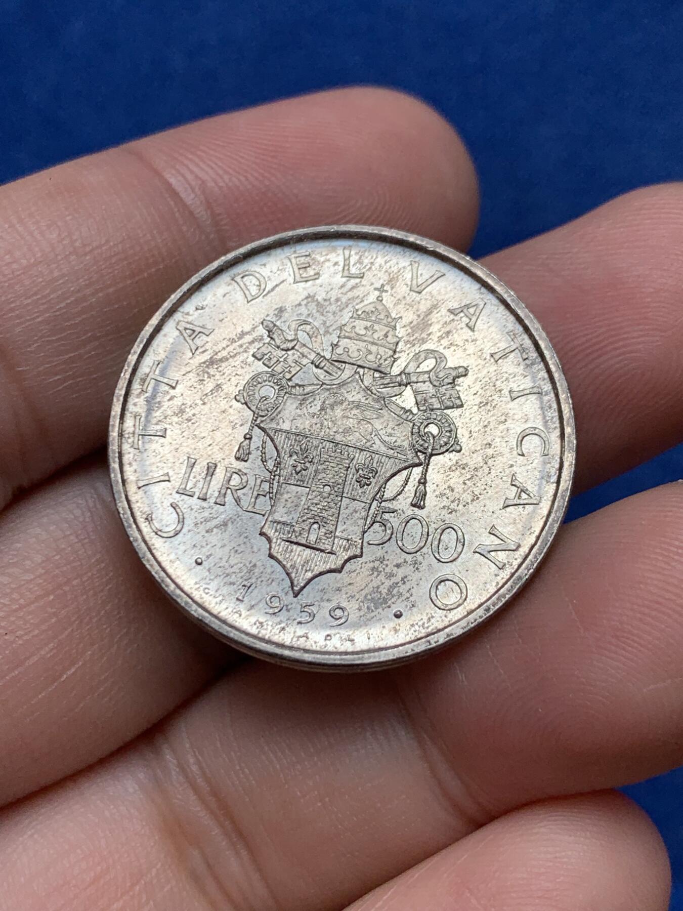 《竞宝斋》第292场- 周日，周一  2场连拍 （全场包邮） 梵蒂冈 1959年 500里拉 银币 原味车轮光 稀缺品种 发行量仅有三万枚