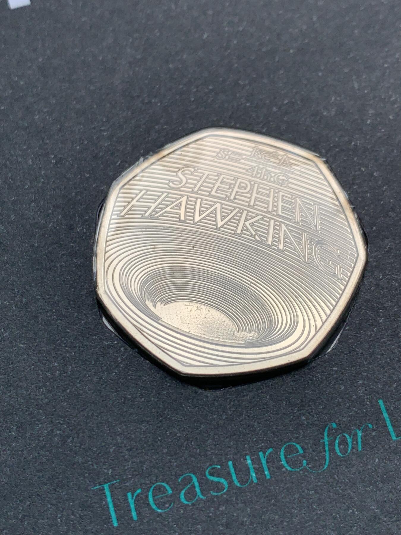 《竞宝斋》第292场- 周日，周一  2场连拍 （全场包邮） 2019英国皇家造币厂霍金黑洞50便士铜镍合金钱币