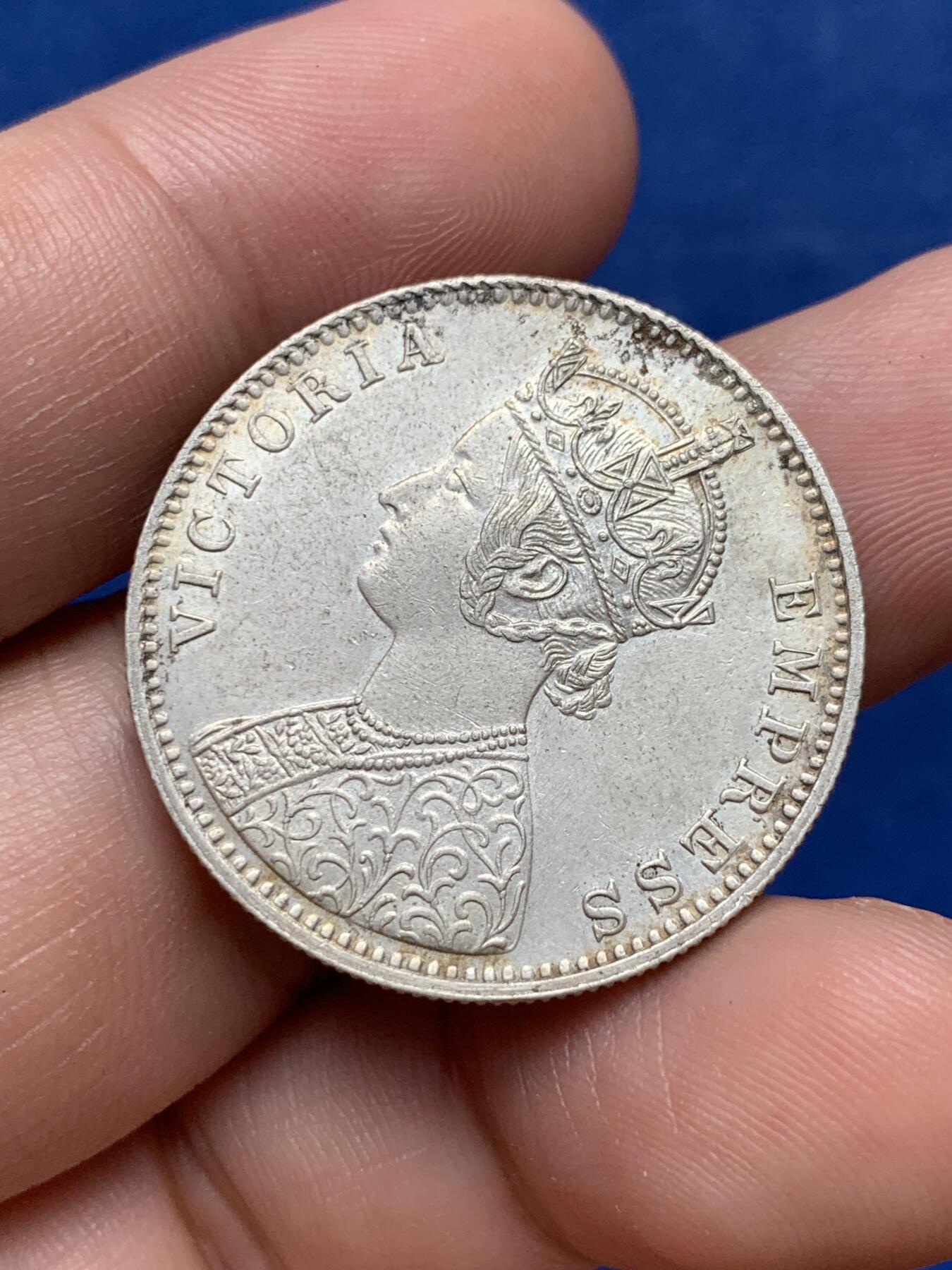 《竞宝斋》第292场- 周日，周一  2场连拍 （全场包邮） 印度安瓦尔邦1891年1卢比银币