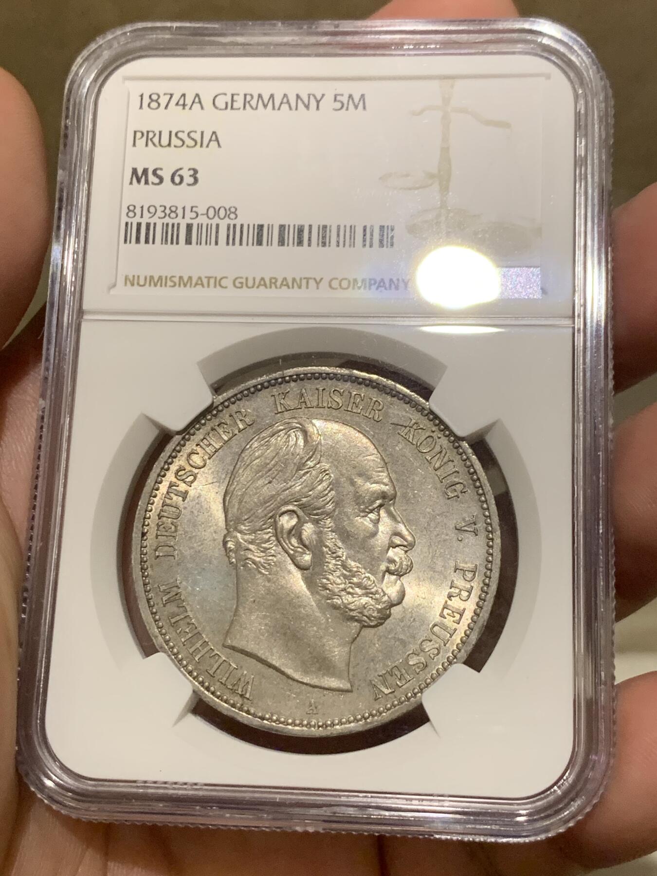 《竞宝斋》第292场- 周日，周一  2场连拍 （全场包邮） NGC MS63 德国1874年首年普鲁士威廉一世短翅5马克银币 曝光车轮转光流通马克中的经典威一短翅好品极难