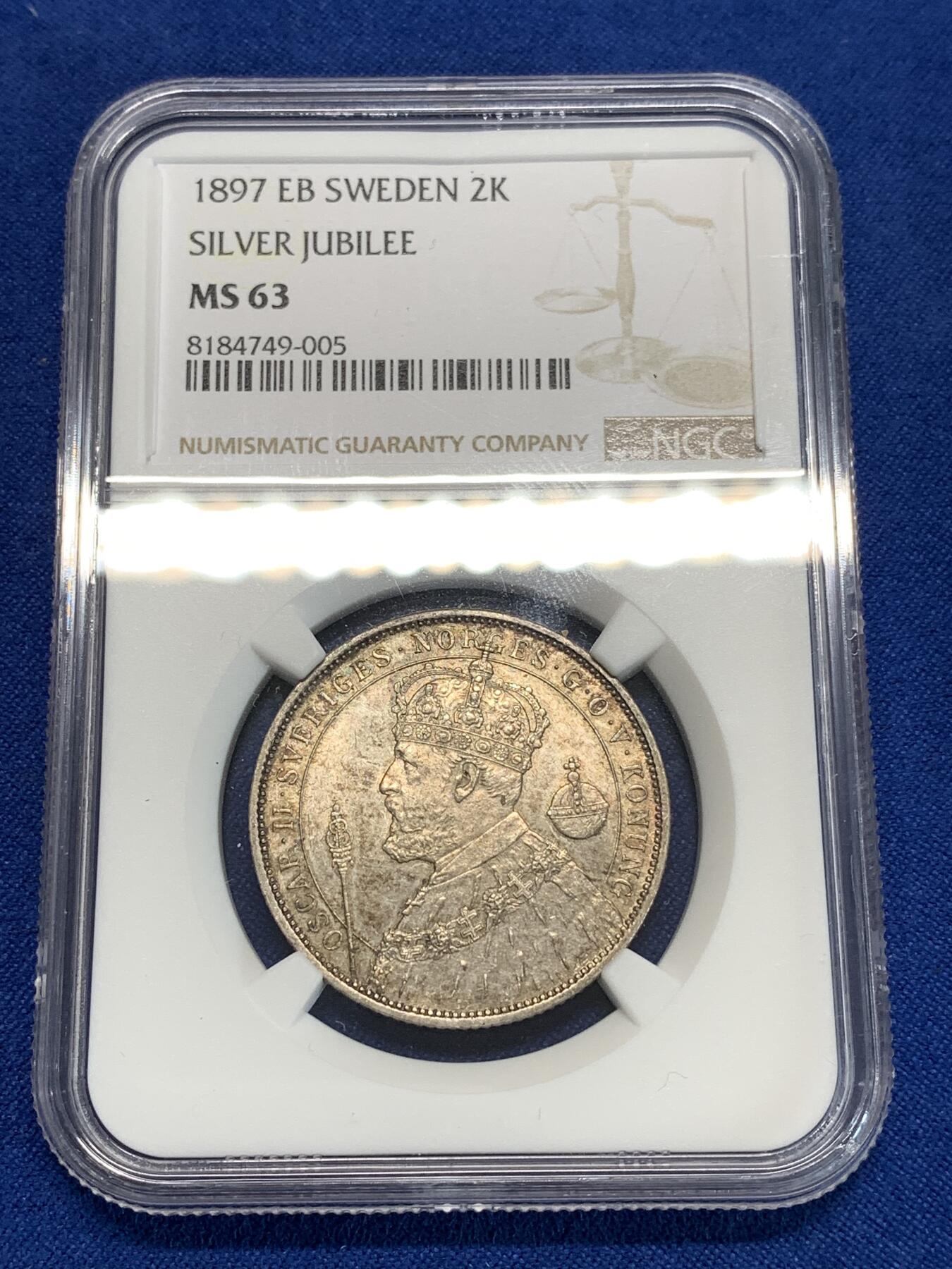 《竞宝斋》第292场- 周日，周一  2场连拍 （全场包邮） NGC MS63 瑞典 1897年 奥斯卡二世登基25周年纪念2克朗银币