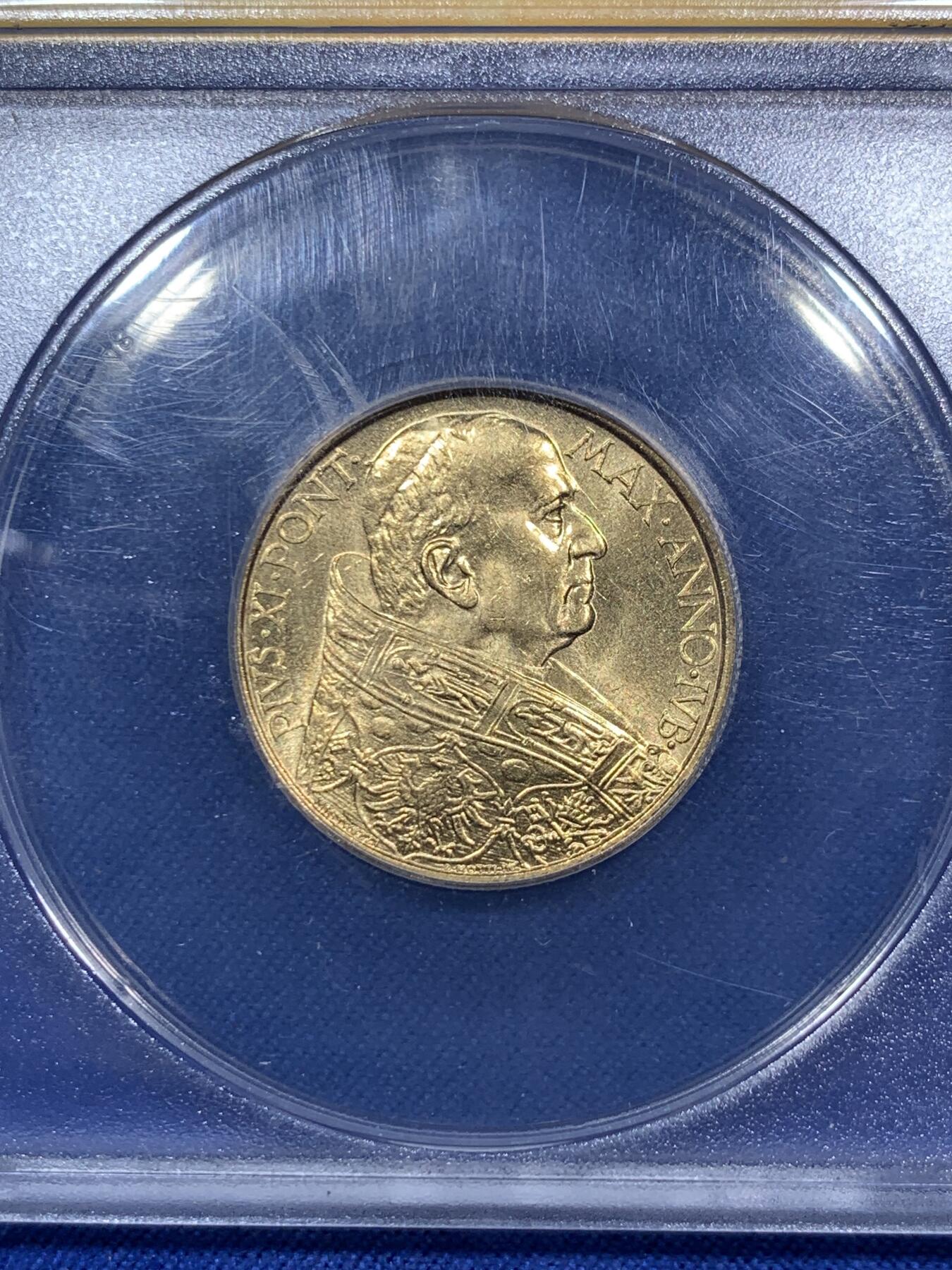 《竞宝斋》第292场- 周日，周一  2场连拍 （全场包邮） ANACS MS63 意大利1933-34梵蒂冈100里拉金币 早期成立的美国本土评级公司