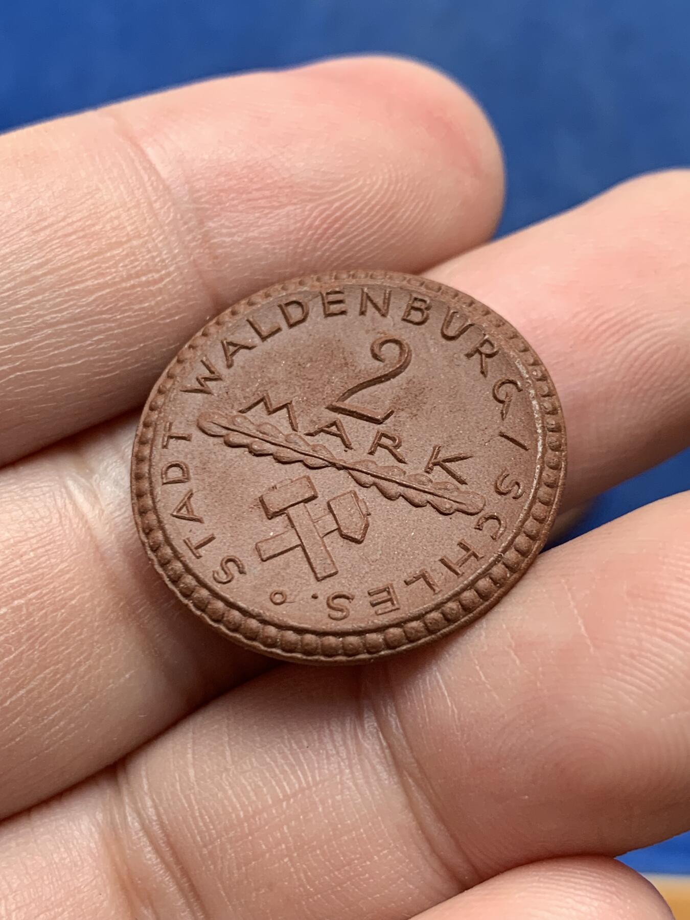 《竞宝斋》第292场- 周日，周一  2场连拍 （全场包邮） 两枚一组 德紧陶币 瓦尔登堡1922年二马克+三马克 非常稀少的品种