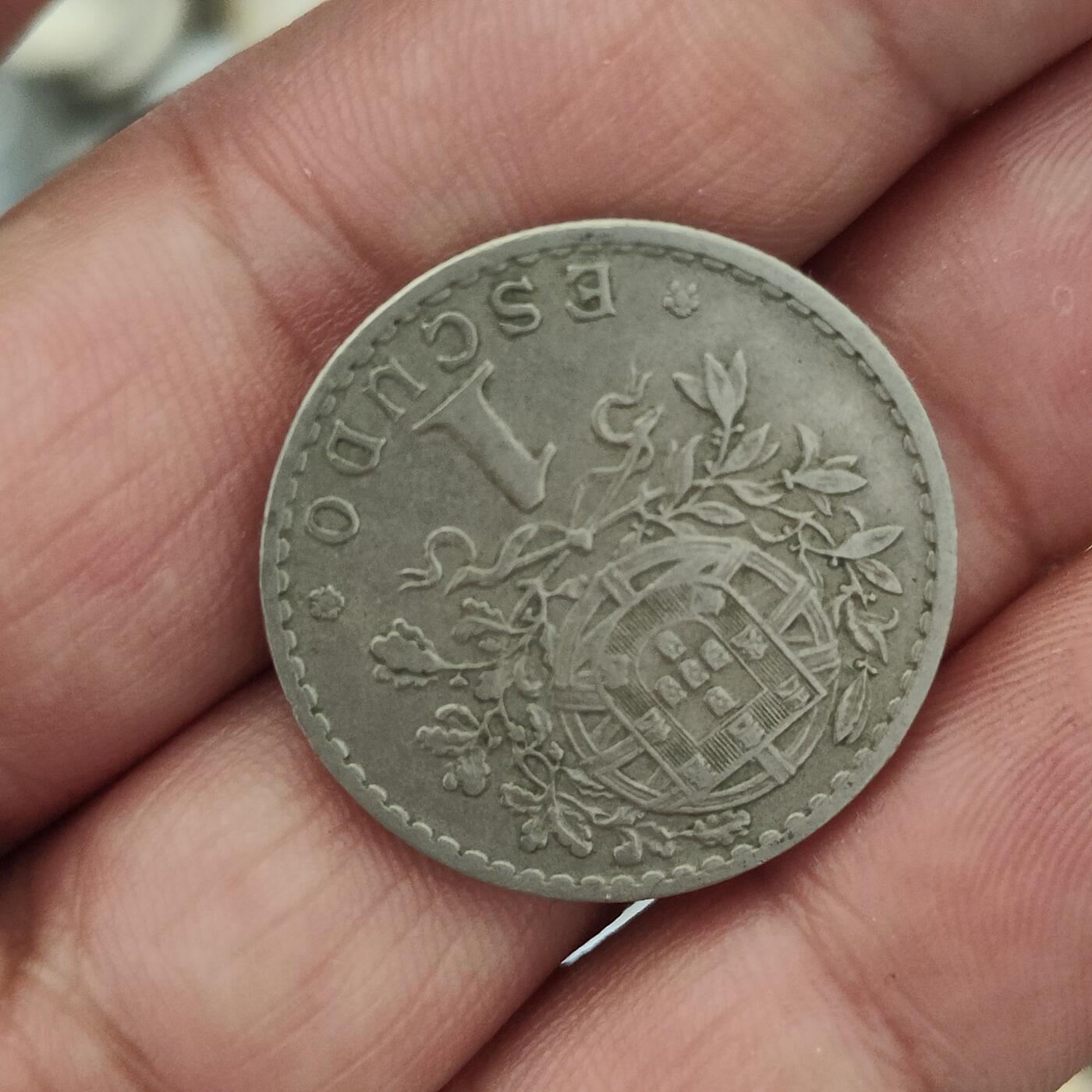 英雄古币捡漏专场第一期无押金可累计捡漏，全场50包邮，偏远地区除外。 葡萄牙