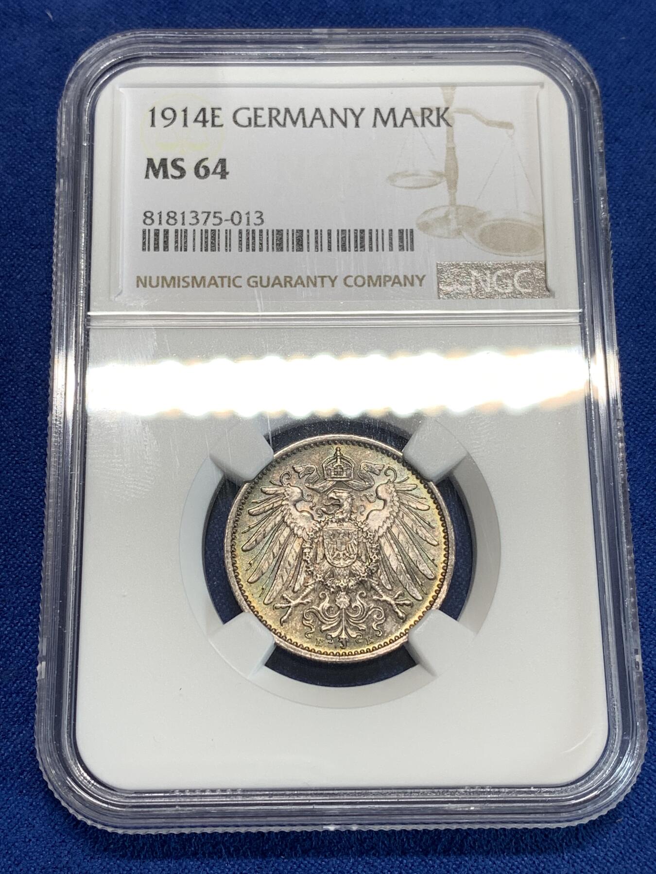 《竞宝斋》第292场- 周日，周一  2场连拍 （全场包邮） NGC MS64 德国1914-E 1马克银币 双面爆彩状态，玩彩的玩家不可错过的一颗。