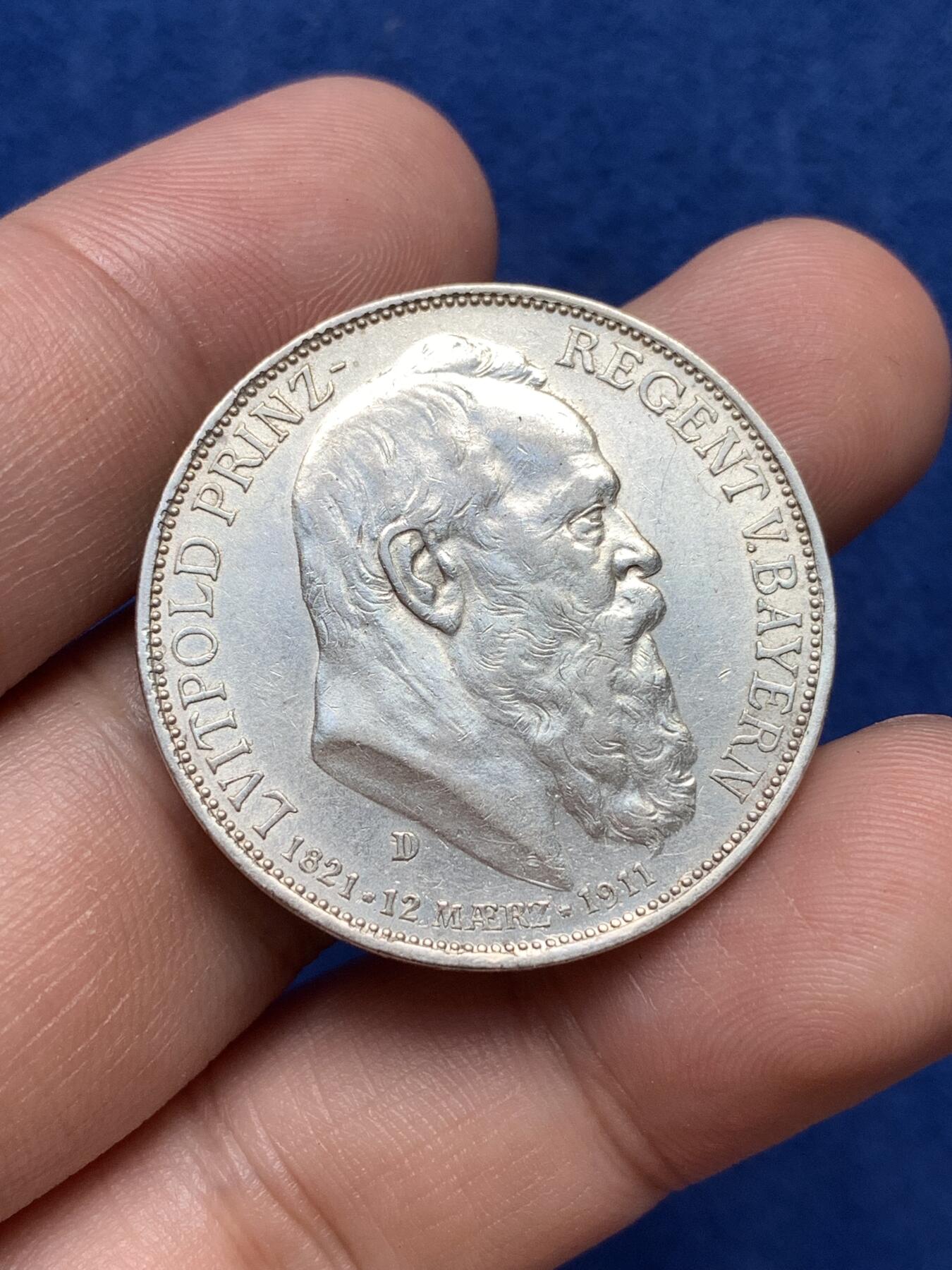 《竞宝斋》第292场- 周日，周一  2场连拍 （全场包邮） 巴伐利亚1911年利奥波德3马克 无磕带底光