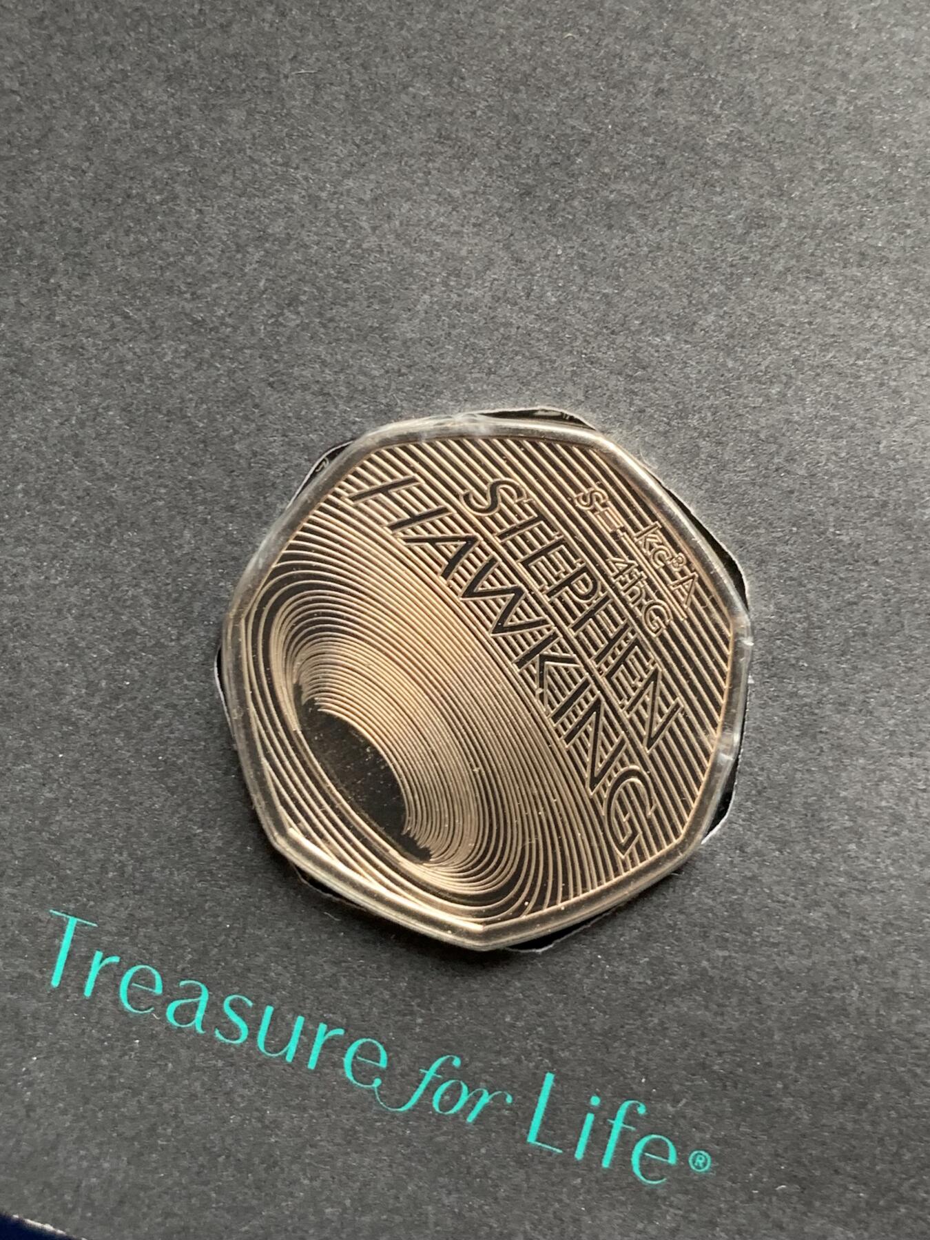 《竞宝斋》第292场- 周日，周一  2场连拍 （全场包邮） 2019英国皇家造币厂霍金黑洞50便士铜镍合金钱币