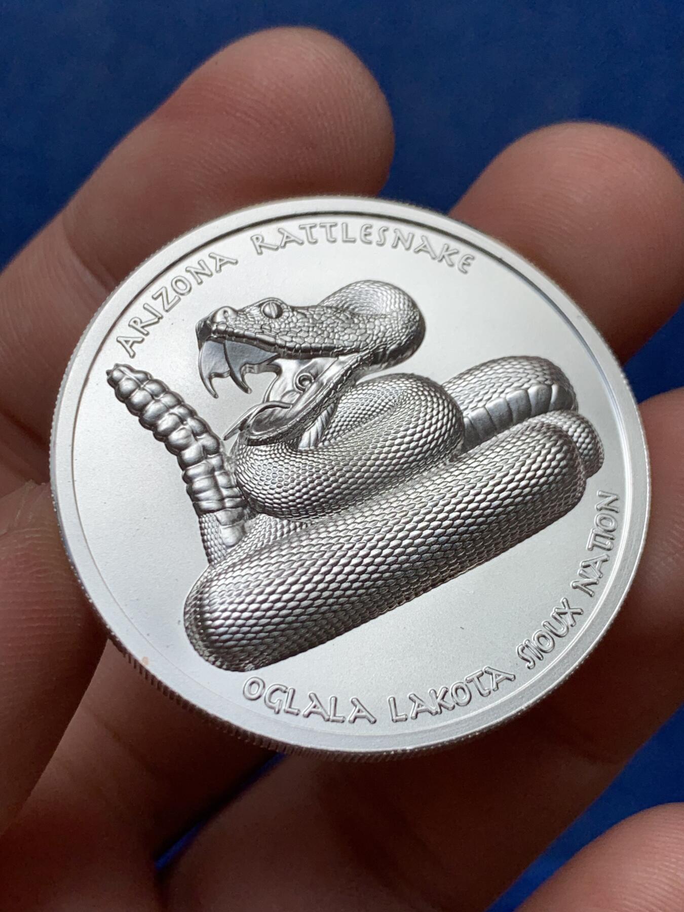 《竞宝斋》第292场- 周日，周一  2场连拍 （全场包邮） 美国2022年发行的印第安酋长系列2“杰罗尼莫”1美元纪念银币 1盎司 超高浮雕工艺 限量2500枚