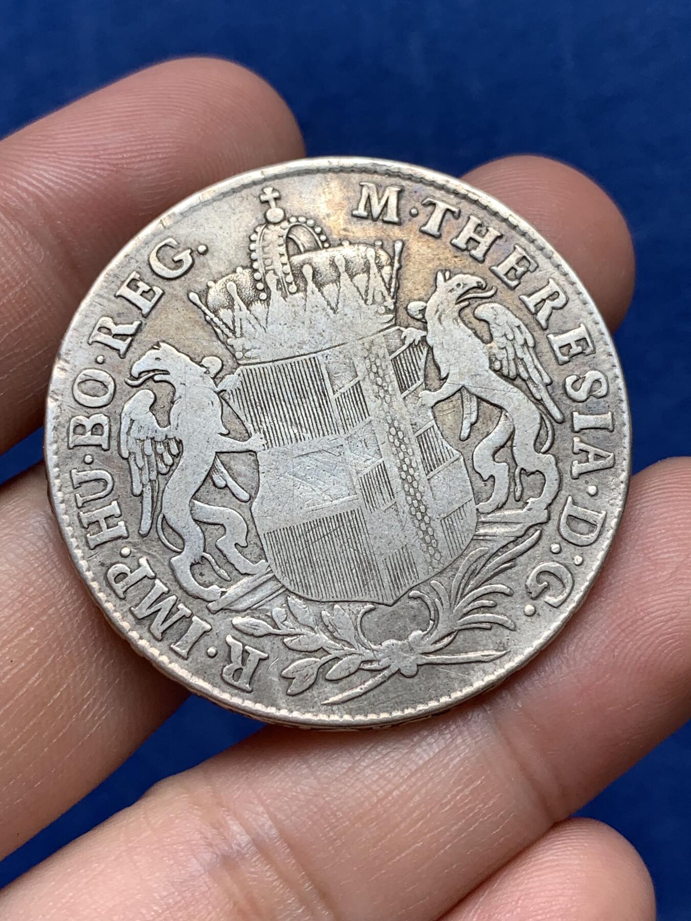 《竞宝斋》第292场- 周日，周一  2场连拍 （全场包邮） 奥地利1766年哈布斯堡王朝1泰勒大银币