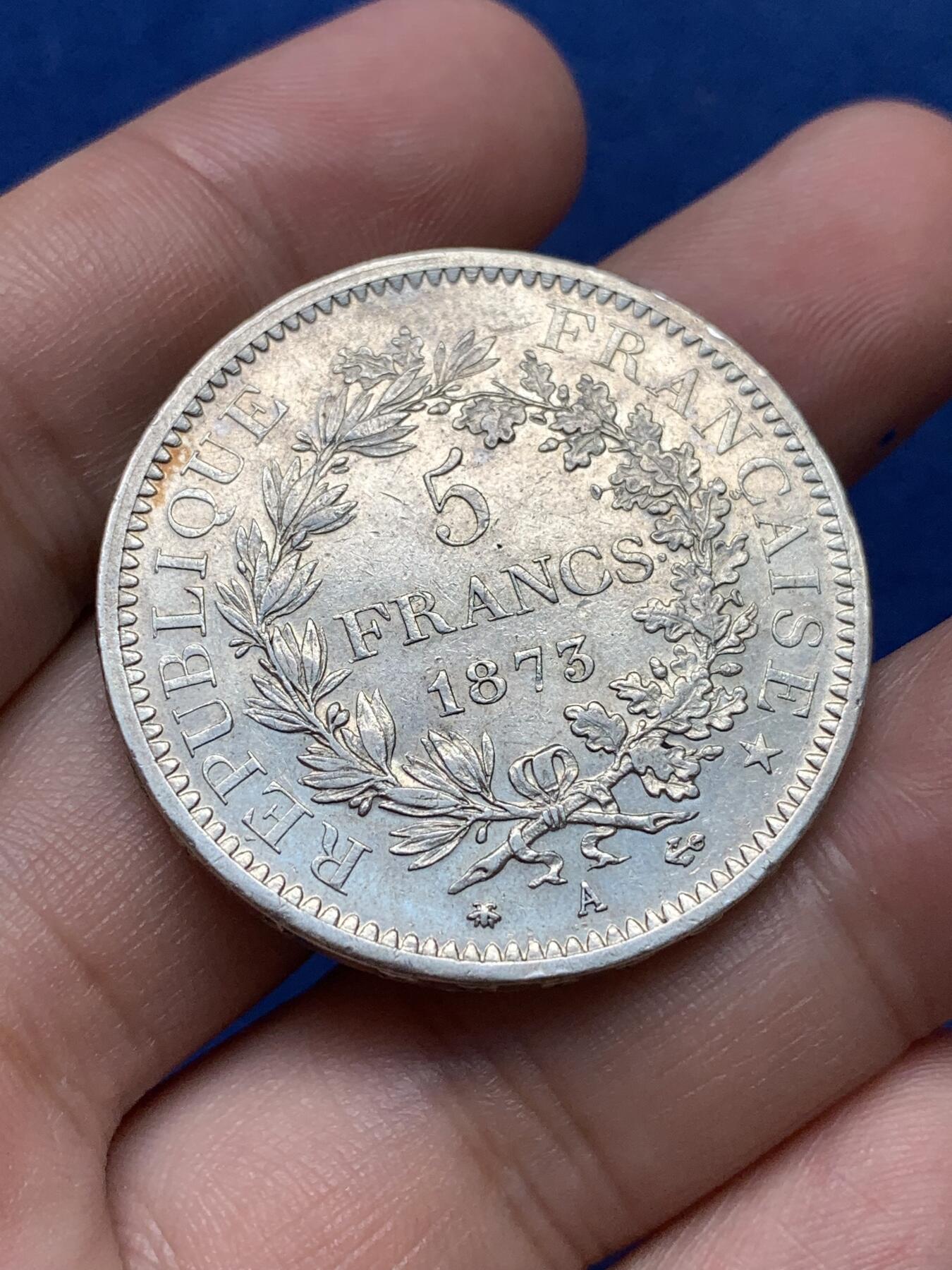 《竞宝斋》第292场- 周日，周一  2场连拍 （全场包邮） 法国1873年大力神5法郎银币 光度不错
