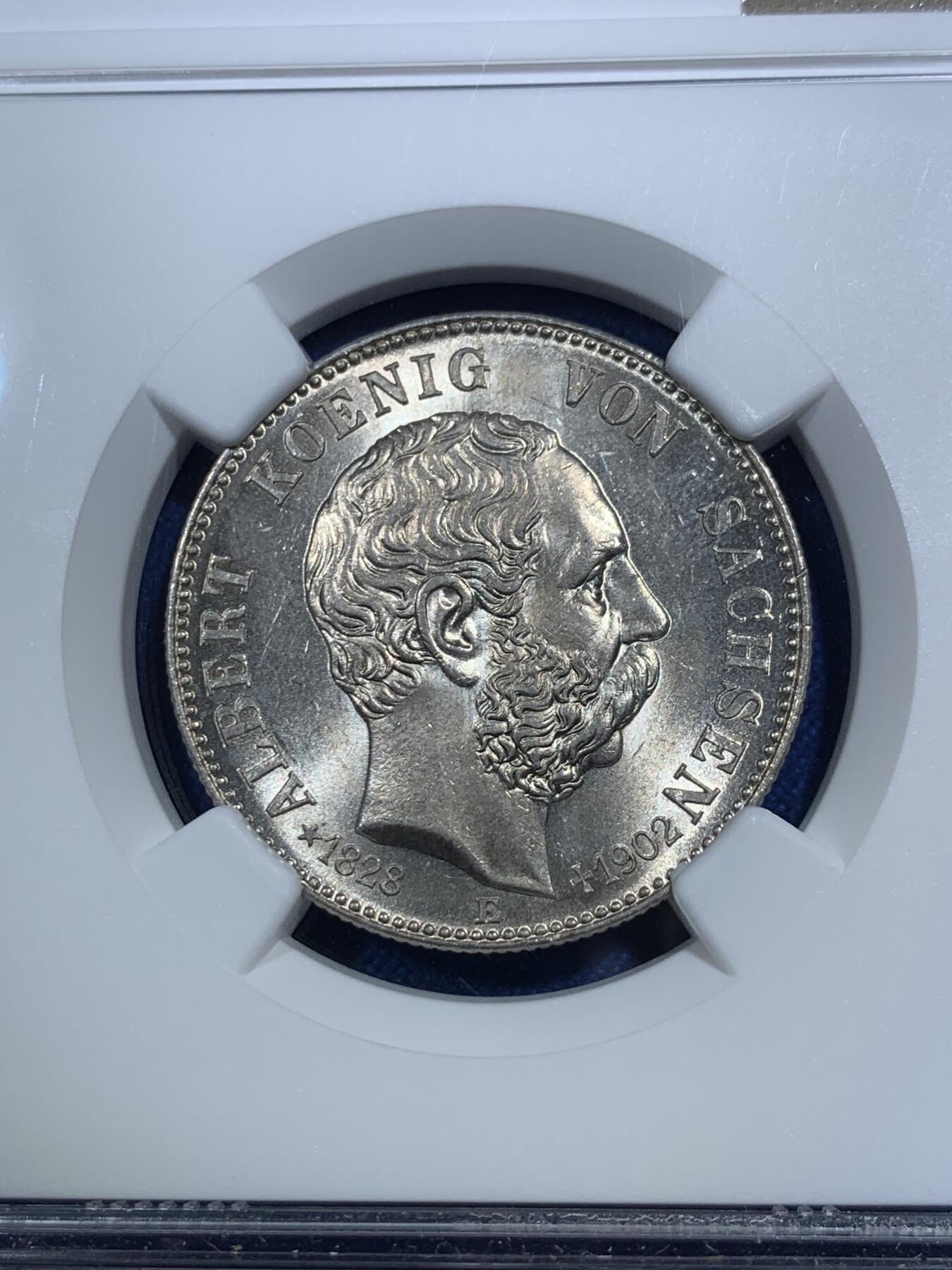 《竞宝斋》第292场- 周日，周一  2场连拍 （全场包邮） NGC MS64 德国1902年E版萨克森 阿尔伯特逝世 2马克银币