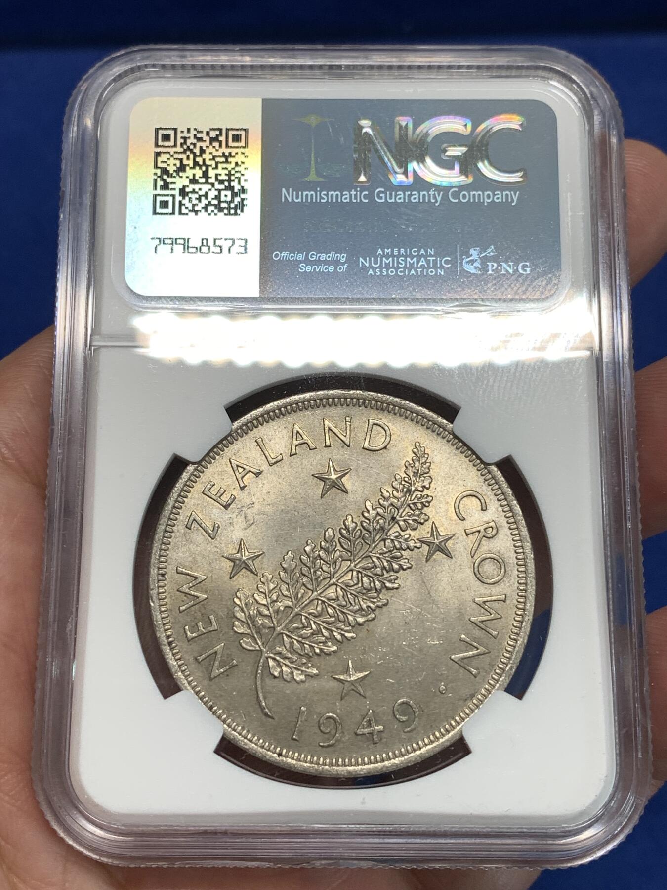 《竞宝斋》第292场- 周日，周一  2场连拍 （全场包邮） NGC UNC 新西兰1949年乔治六世克朗银币 原光好品