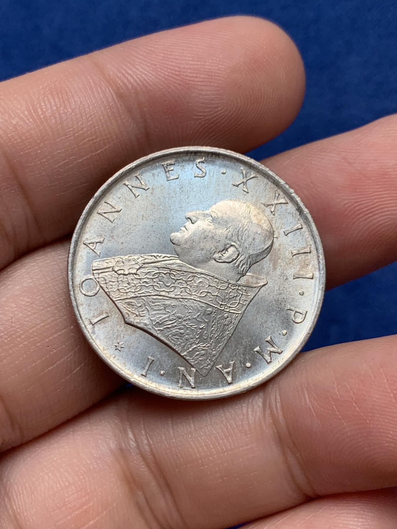 《竞宝斋》第292场- 周日，周一  2场连拍 （全场包邮） 梵蒂冈 1959年 500里拉 银币 原味车轮光 稀缺品种 发行量仅有三万枚