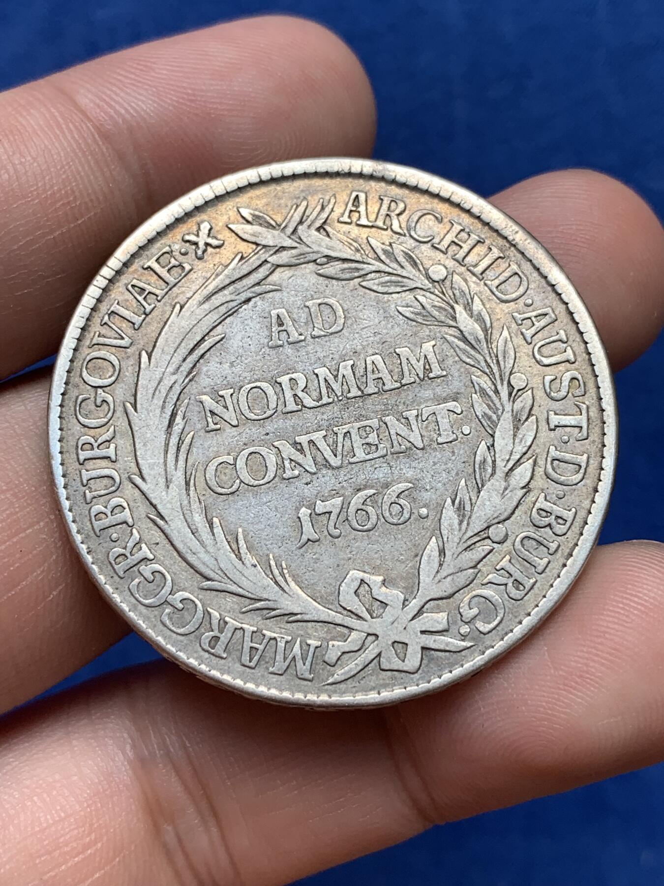 《竞宝斋》第292场- 周日，周一  2场连拍 （全场包邮） 奥地利1766年哈布斯堡王朝1泰勒大银币