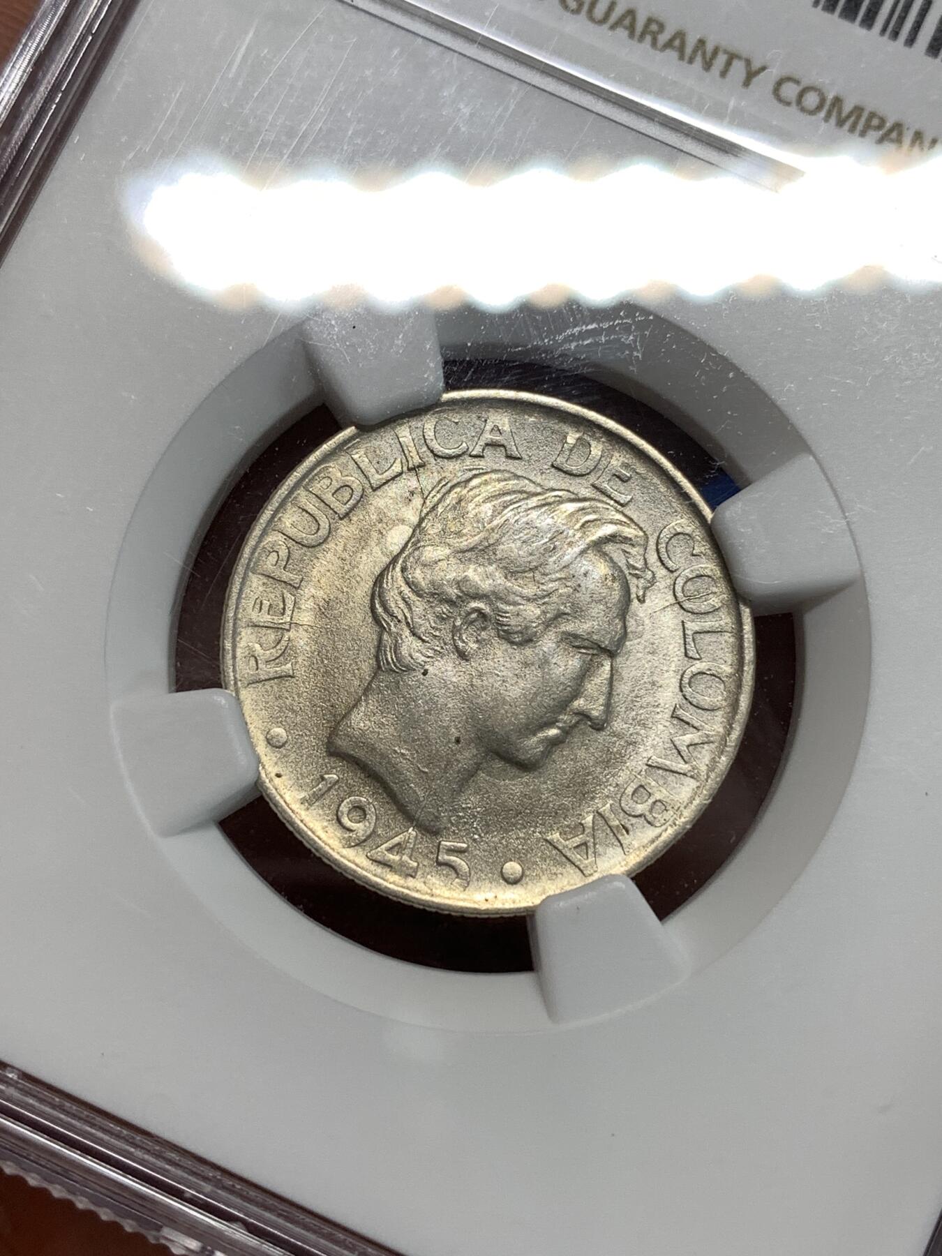 《竞宝斋》第292场- 周日，周一  2场连拍 （全场包邮） 特年 NGC MS62 哥伦比亚 1945年 20分 银币  更高分仅五枚