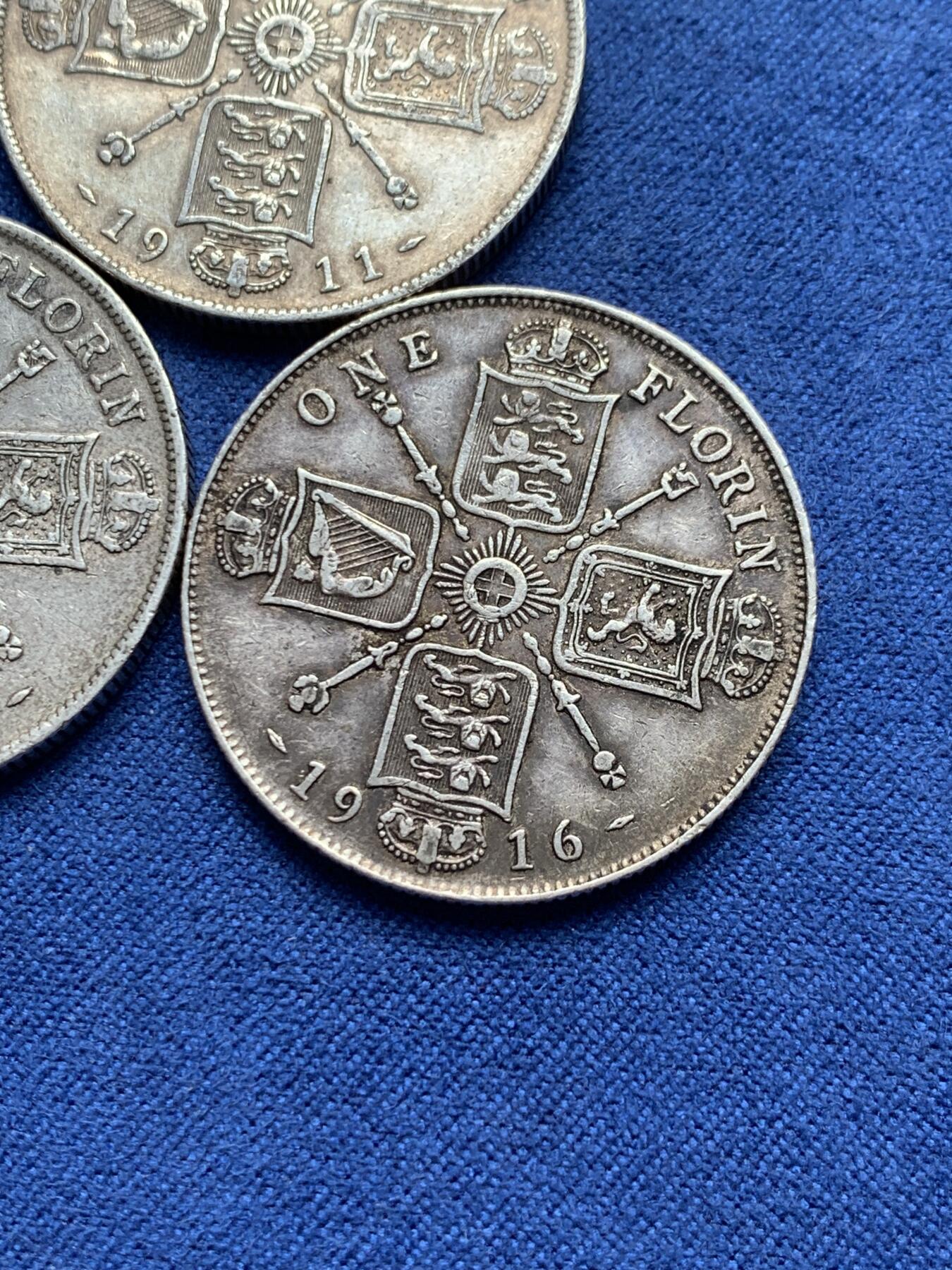 《竞宝斋》第292场- 周日，周一  2场连拍 （全场包邮） 3枚一组 英国乔治五世1弗洛林银币 高银版