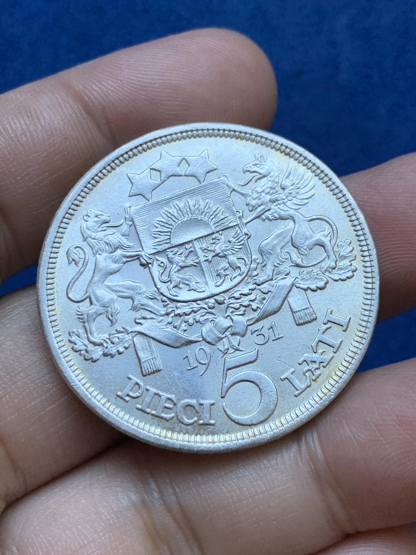 《竞宝斋》第293场- 周日，周一  2场连拍 （全场包邮） 拉脱维亚1931年谷物女神5拉特银币