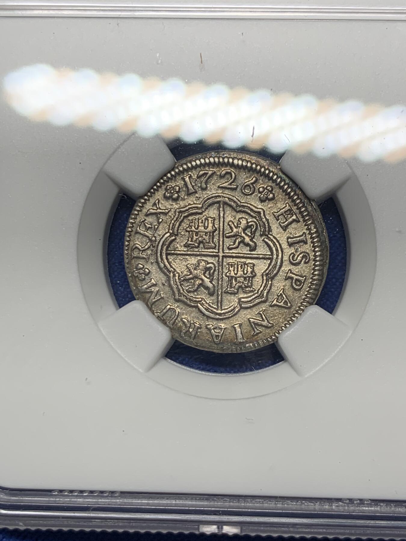 《竞宝斋》第293场- 周日，周一  2场连拍 （全场包邮） NGC AUD 西班牙1726S腓力五世1里亚尔银币 本土十字 少见品种