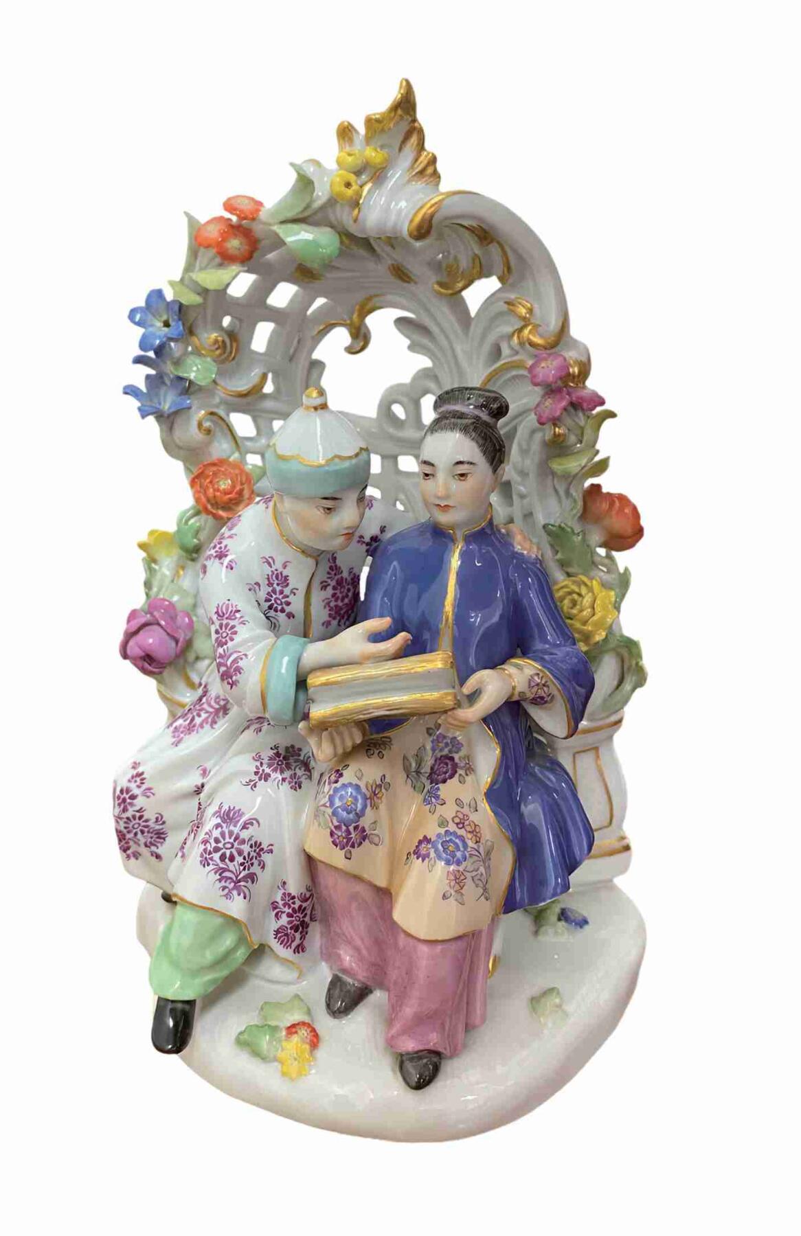上海拍卖行2024年环球经典艺术品拍卖会 Meissen Chinese Series Porcelain“Lovers”
