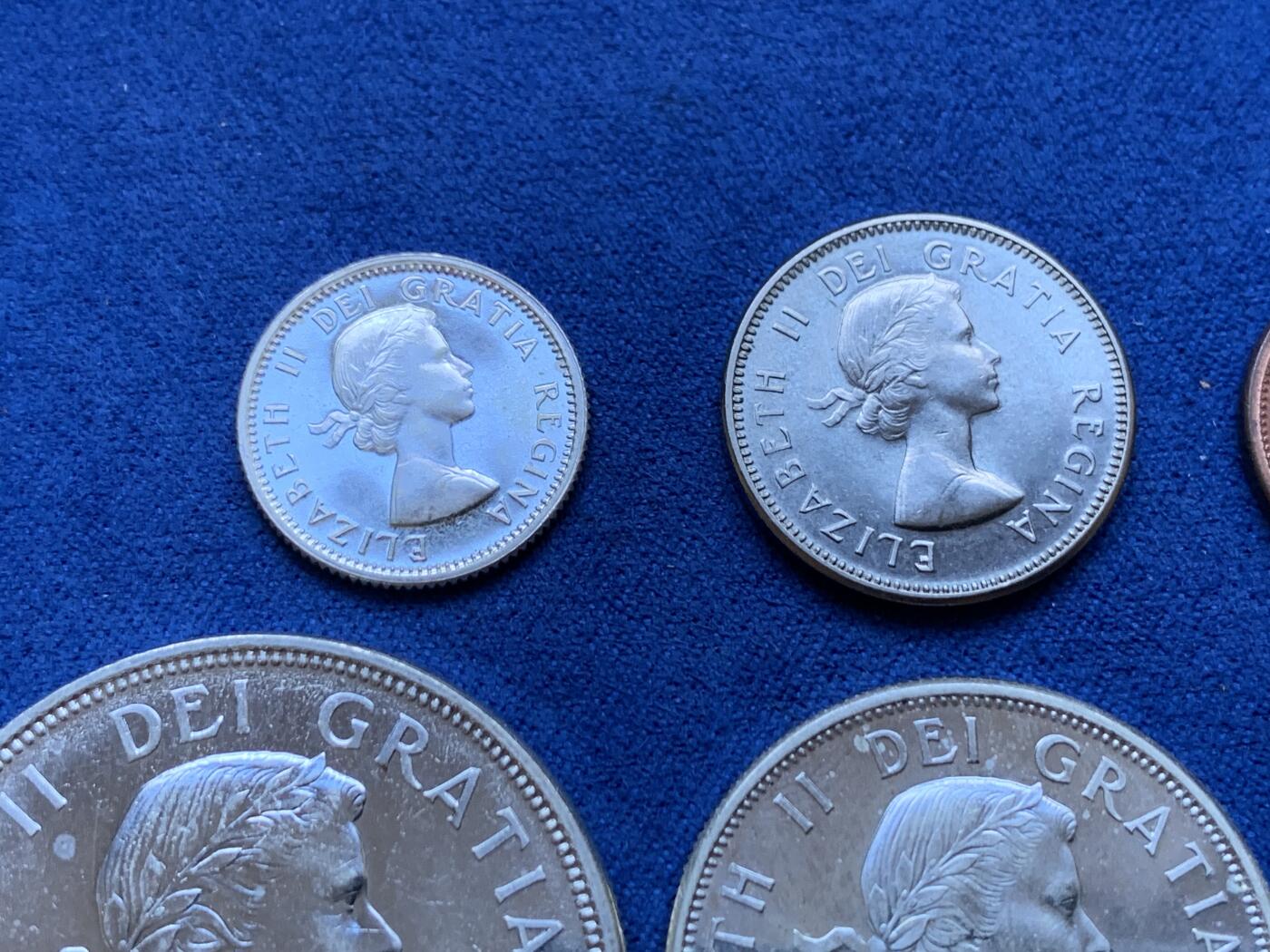 《竞宝斋》第293场- 周日，周一  2场连拍 （全场包邮） 加拿大1964银套币 四银 状态极好