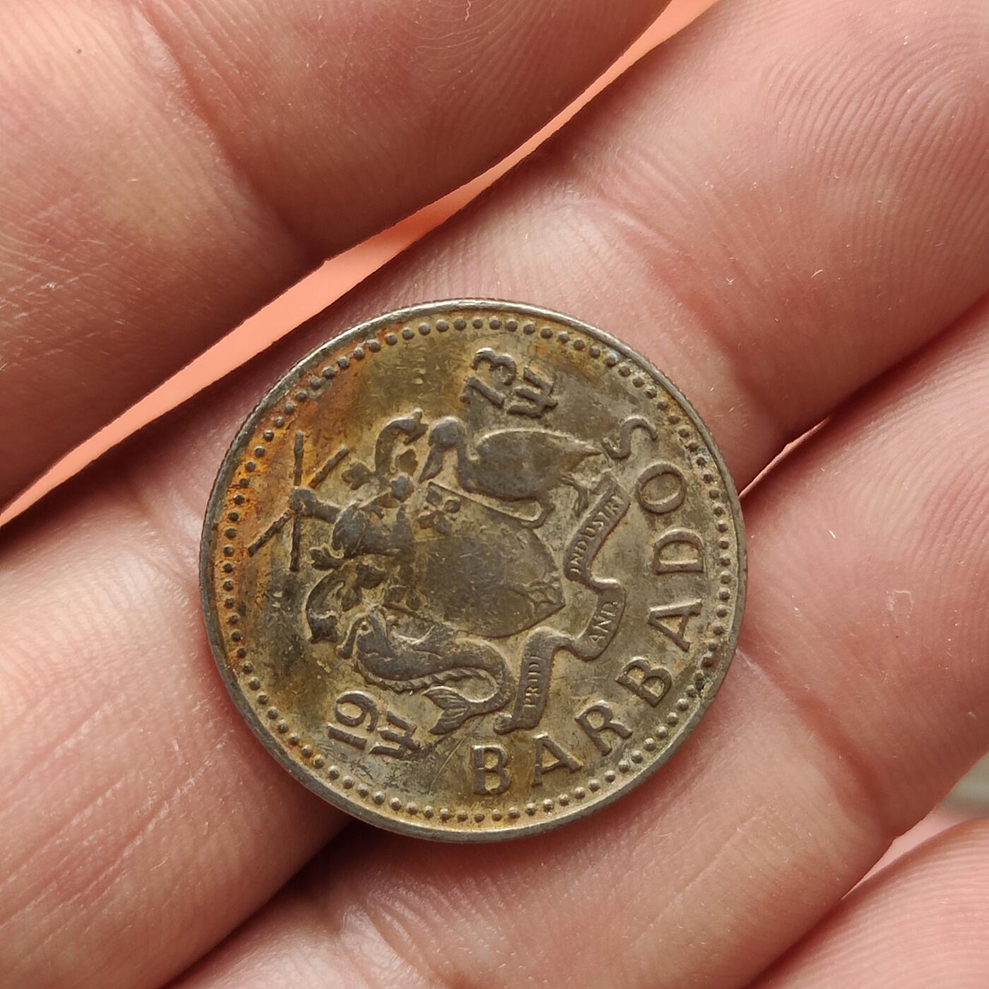 英雄古币捡漏专场第一期无押金可累计捡漏，全场50包邮，偏远地区除外。 巴巴多斯