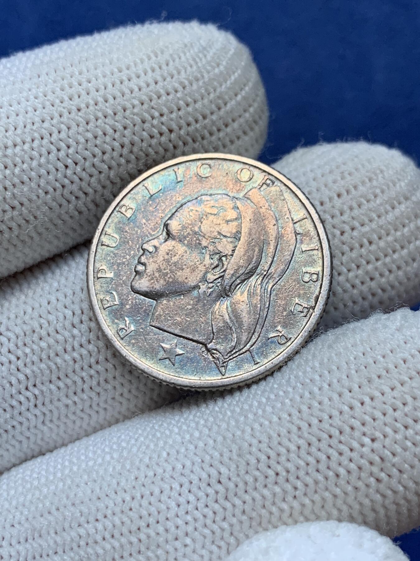 《竞宝斋》第293场- 周日，周一  2场连拍 （全场包邮） 利比里亚1961年25分银币