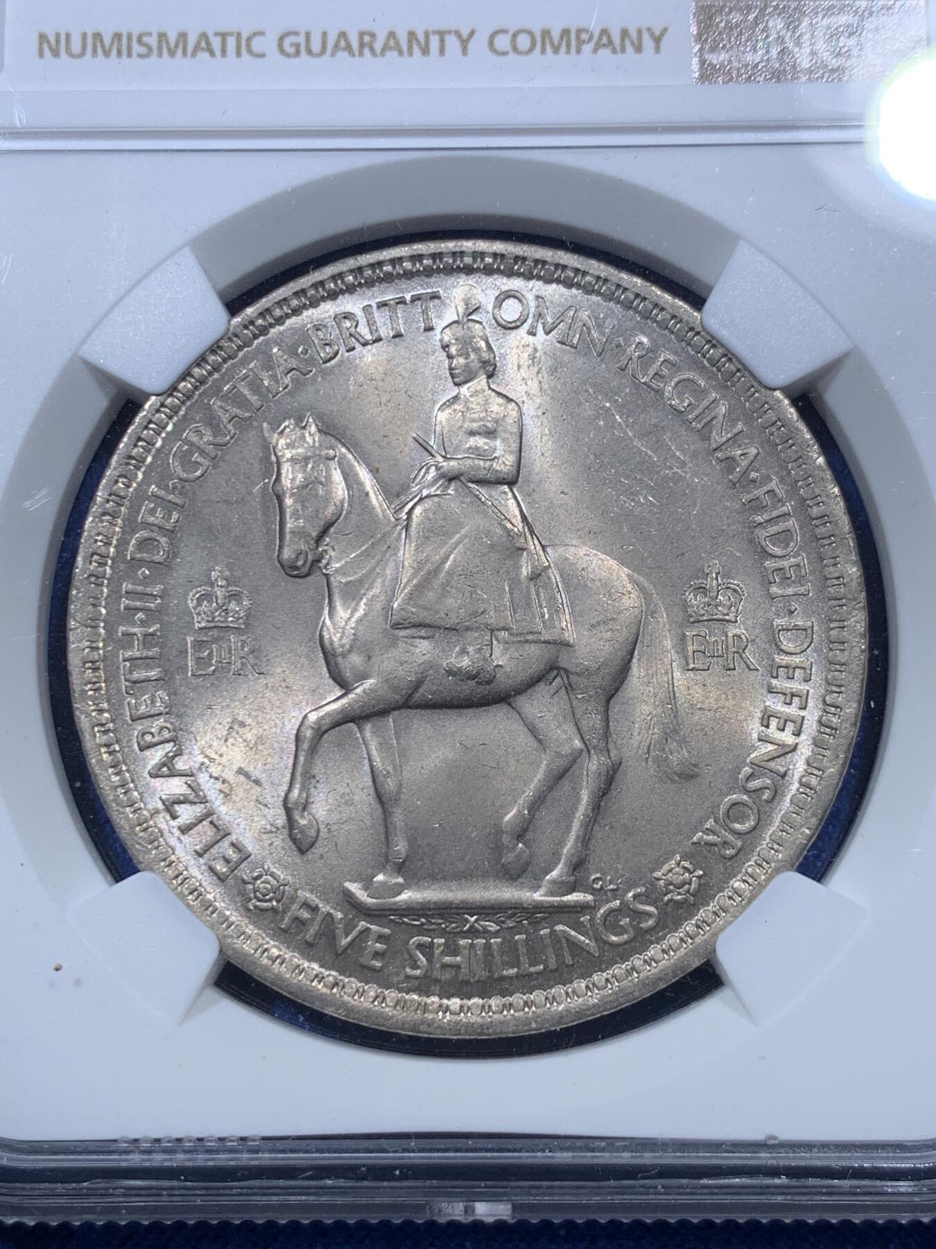 《竞宝斋》第293场- 周日，周一  2场连拍 （全场包邮） NGC MS64 英国1953年伊丽莎白二世女王登基纪念克朗 经典品种