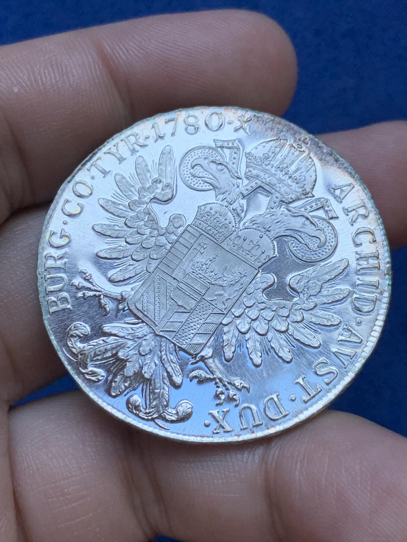 《竞宝斋》第293场- 周日，周一  2场连拍 （全场包邮） 奥匈帝国大奶妈1泰勒银币 奥地利官方后铸