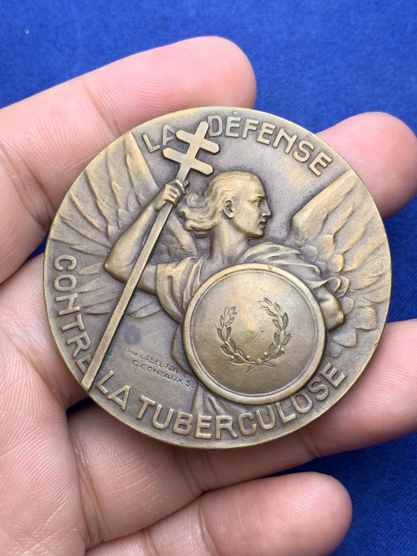 《竞宝斋》第293场- 周日，周一  2场连拍 （全场包邮） 法国天使铜章 品相佳 50mm 64.5g