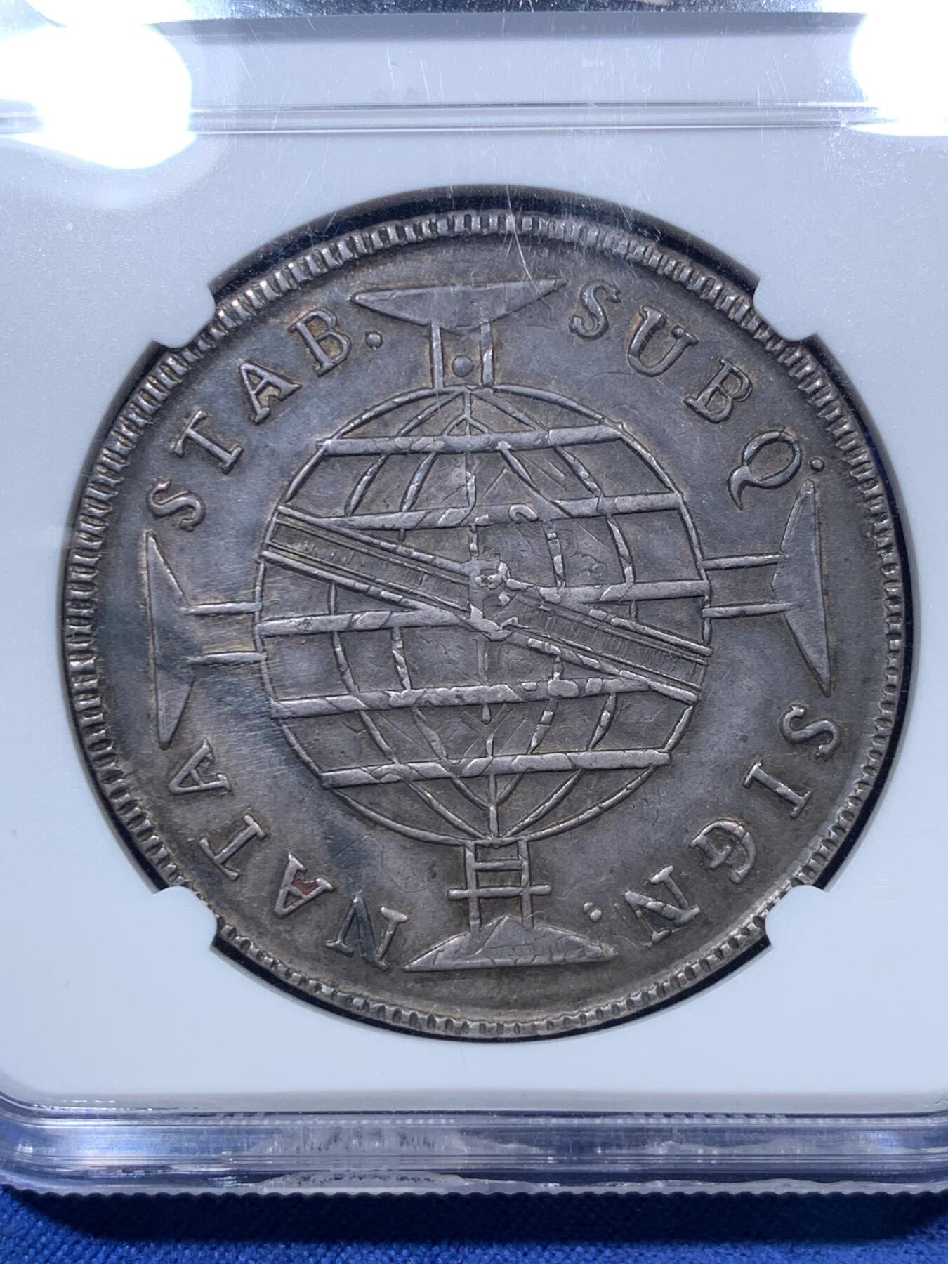 《竞宝斋》第293场- 周日，周一  2场连拍 （全场包邮） NGC AU58 巴西1815B地球960瑞斯大银币 原汁原味收藏品