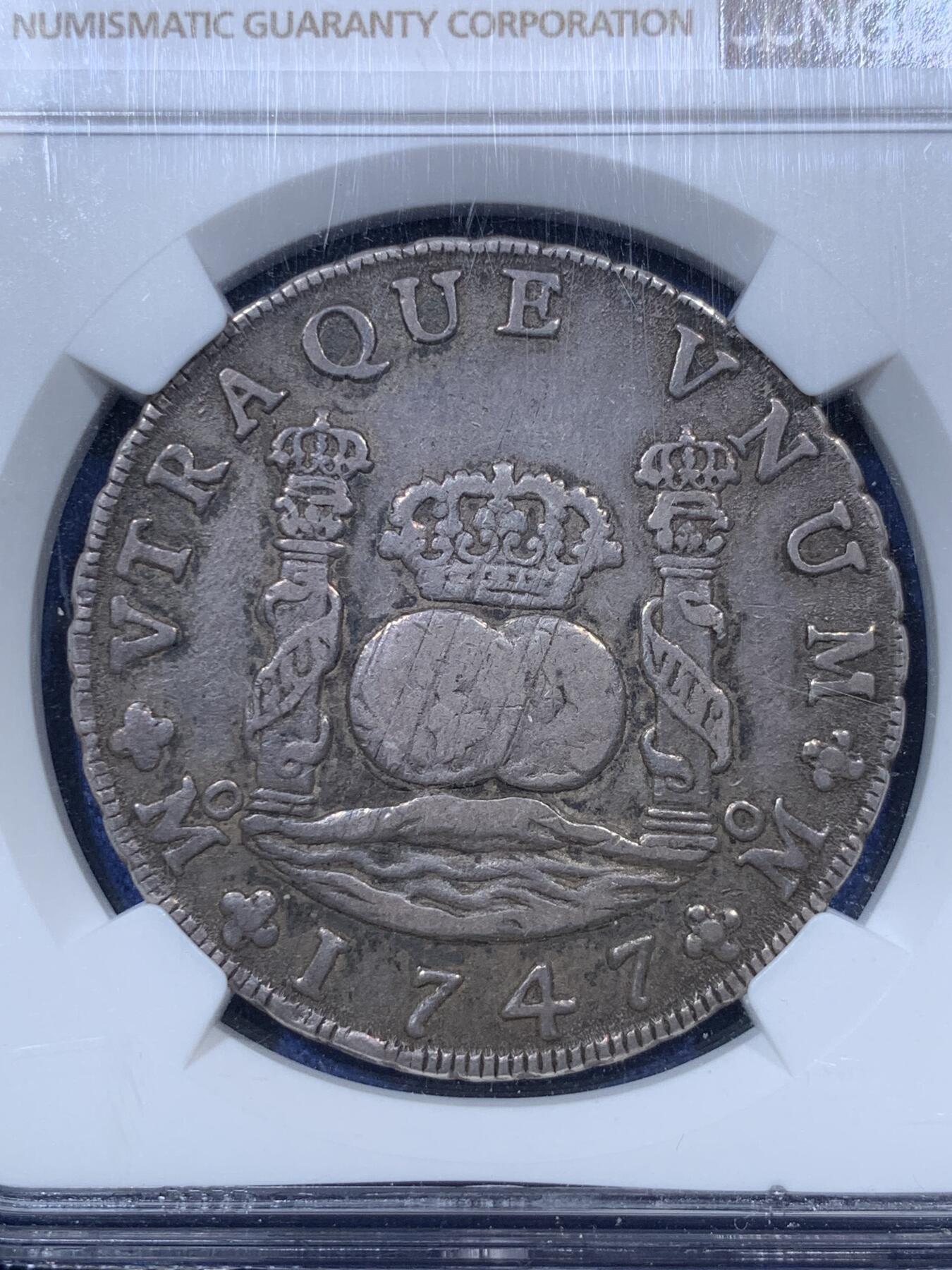 《竞宝斋》第293场- 周日，周一  2场连拍 （全场包邮） NGC XF40 墨西哥1747年费迪南六世地球双柱8里亚尔银币 双面细节清晰，比很多高分币状态还好，可重评