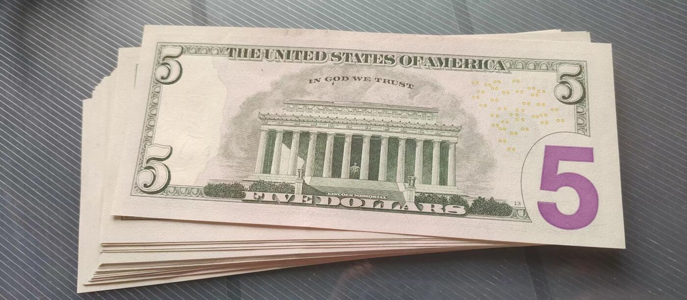 Unc 美国纸币 2006年 彩色首发版 5元纸币