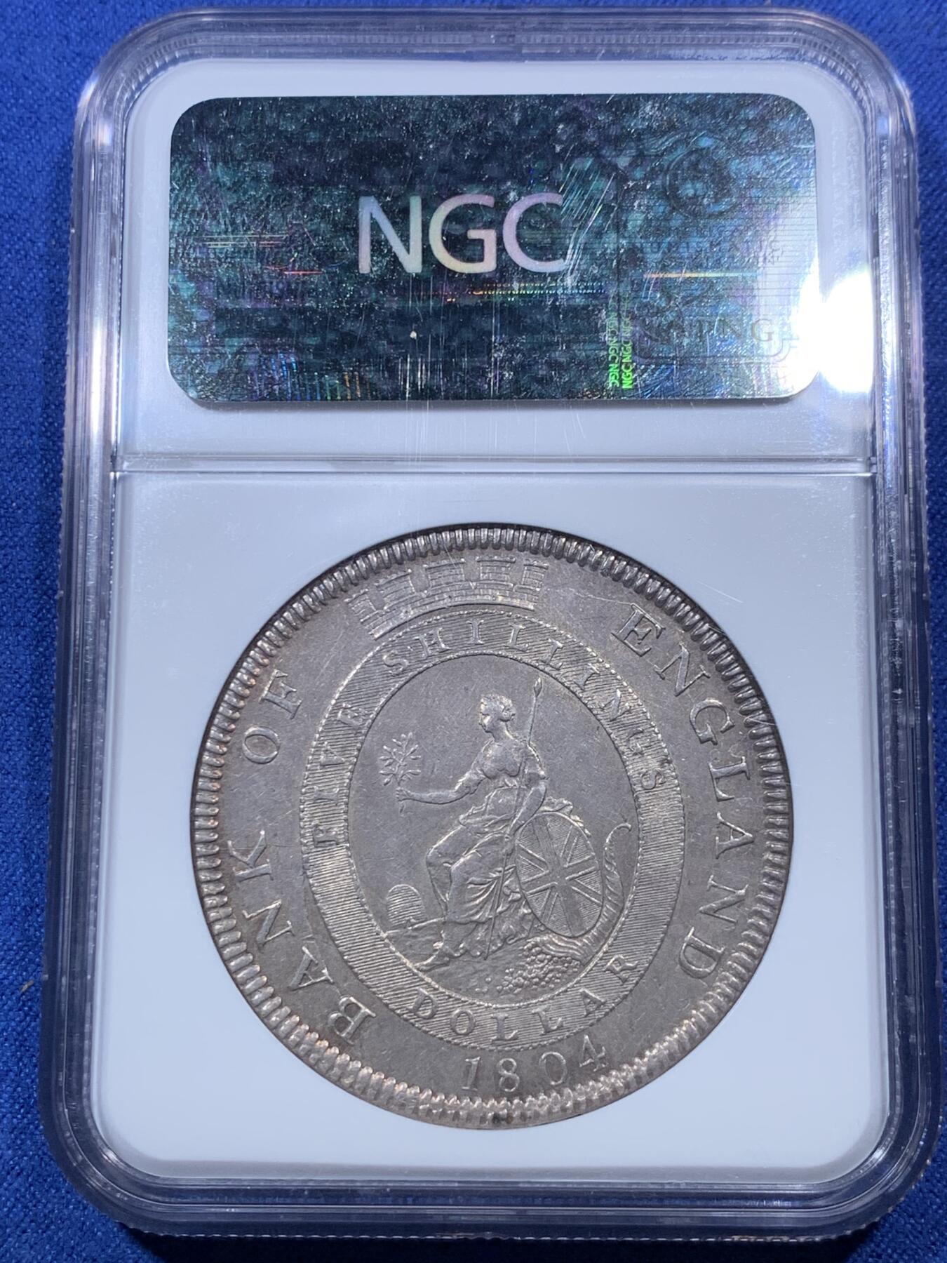 《竞宝斋》第293场- 周日，周一  2场连拍 （全场包邮） NGC AU55 英国 1804年 英格兰银行5先令银币 （老标严格略有低评分，包浆匀称状态好，性价比之选）