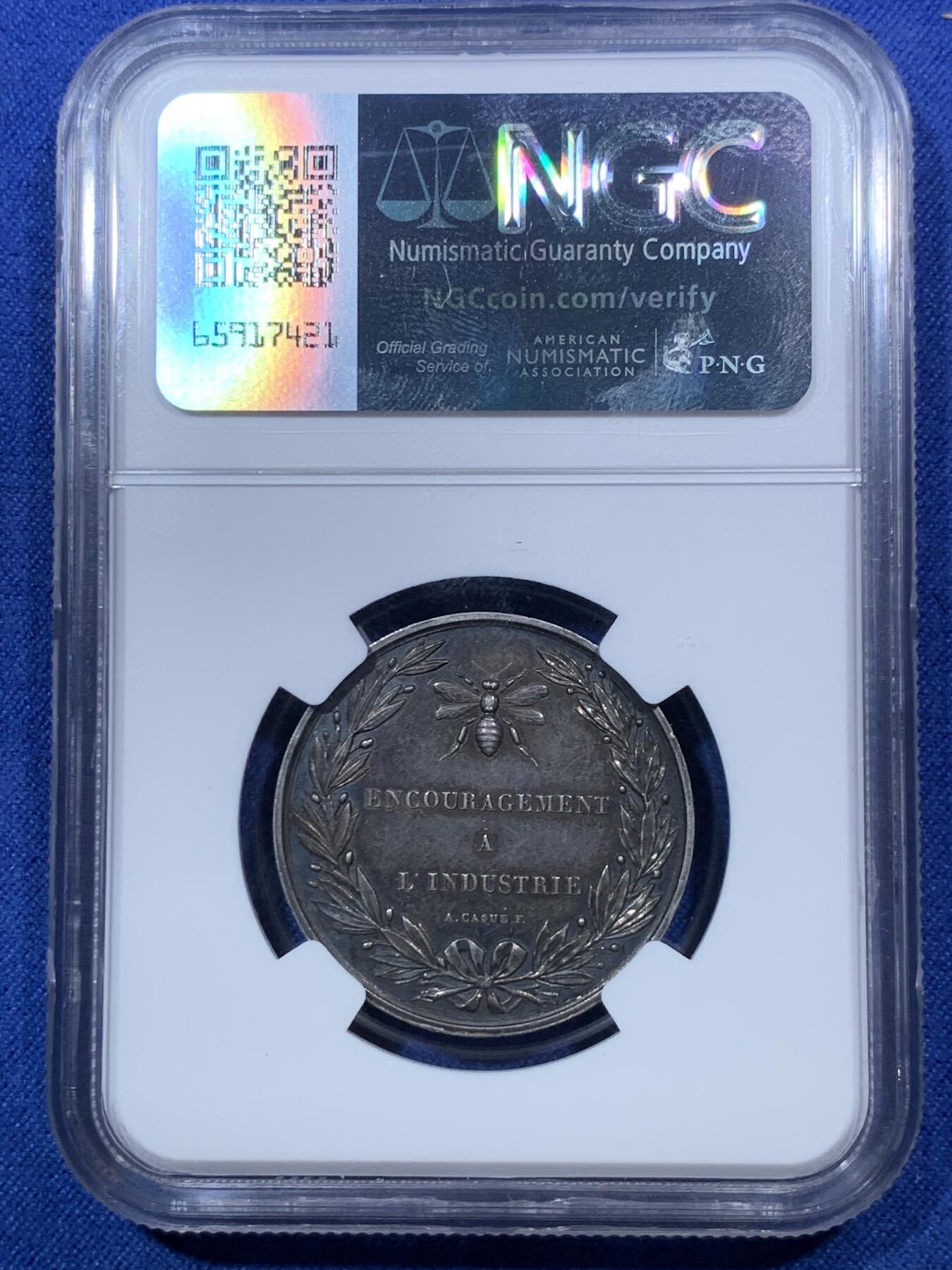 《竞宝斋》第293场- 周日，周一  2场连拍 （全场包邮） NGC AU55 法国1830先进工业奖章 非常漂亮的少见品种 评分给的不高状态不错