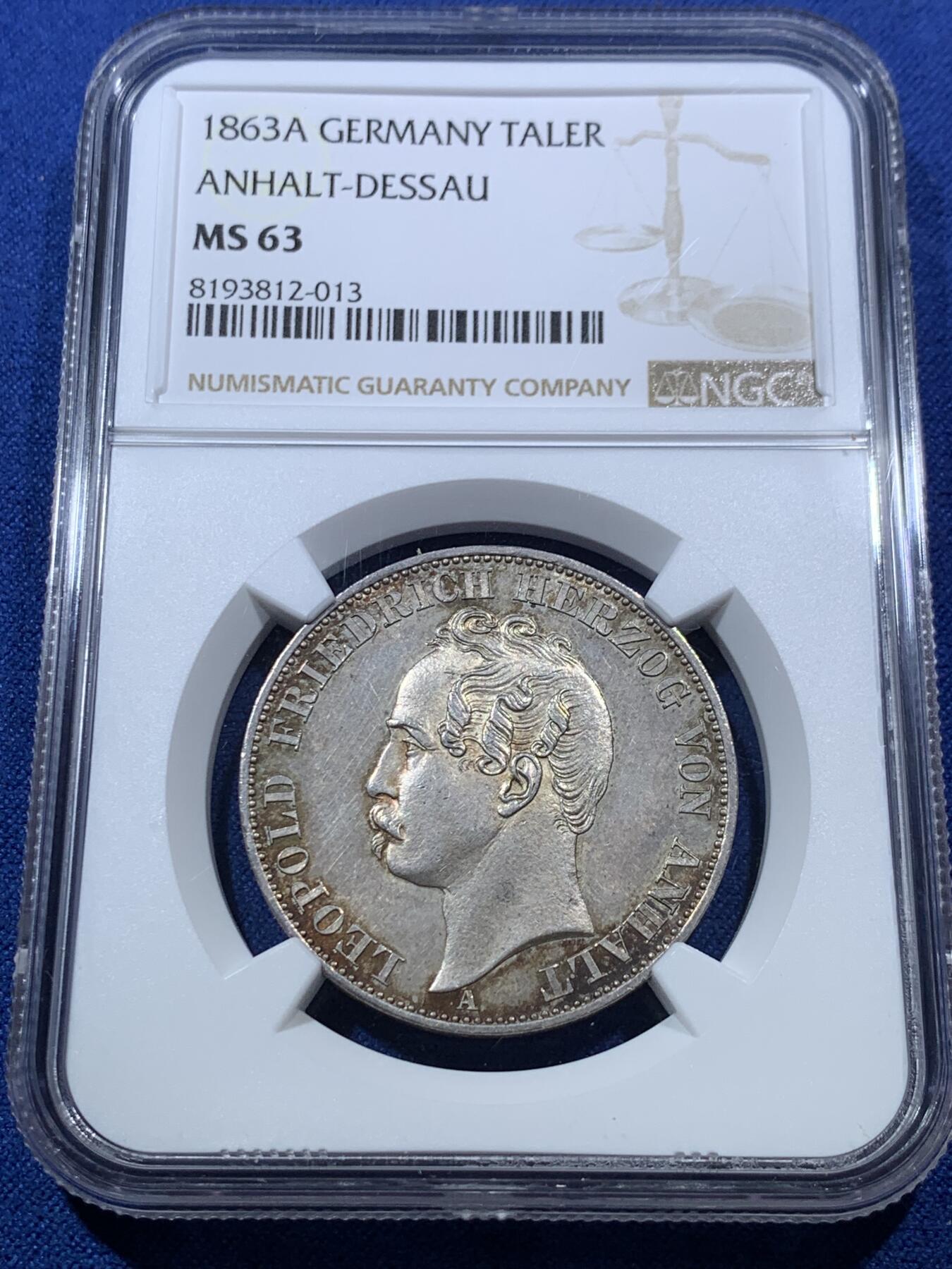 《竞宝斋》第293场- 周日，周一  2场连拍 （全场包邮） NGC MS63 德国 安哈特 德绍 1863年 泰勒银币 卷发猛男时髦造型 淡彩包浆 可藏
