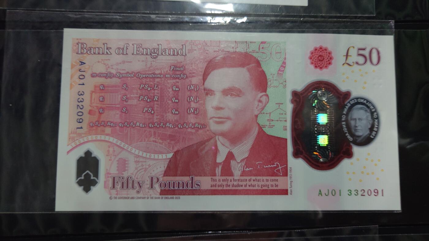 【世界钱币】精选微拍第122期暨2024年第33期  旧货新卖 2023年英国G序列50镑 查尔斯 首发AJ01冠 全新(全息膜处有过点钞机产生的划伤，无其它问题)