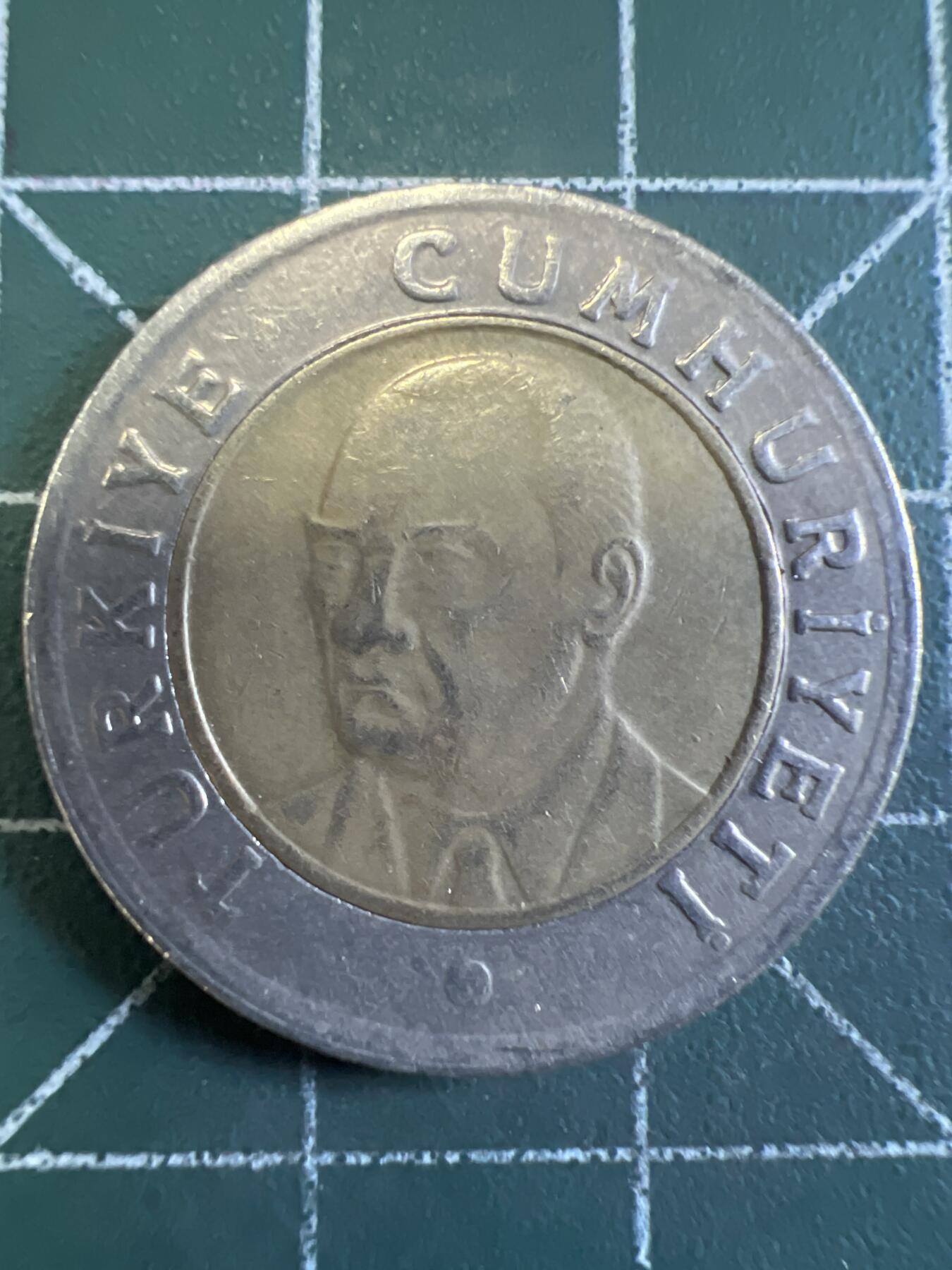 第667期 硬币专场 （无押金，捡漏，全场50包邮，偏远地区除外，接收代拍业务，本店十天发一次货） 土耳其1里拉 双色