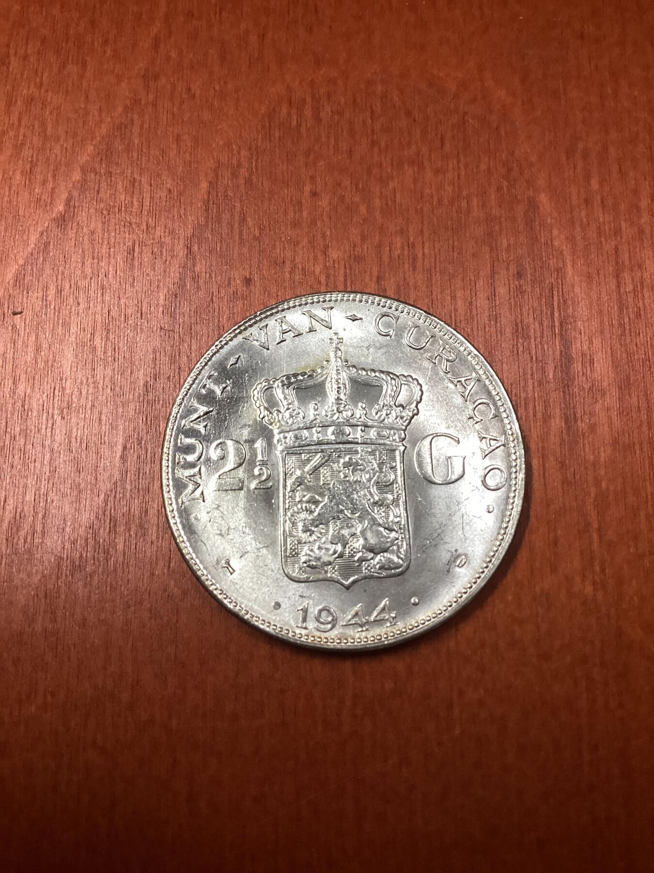 长老汇龙年精选第十五场拍卖 1944荷属库拉索威廉明娜2.5盾银币，20万枚，其中6万米被销毁
