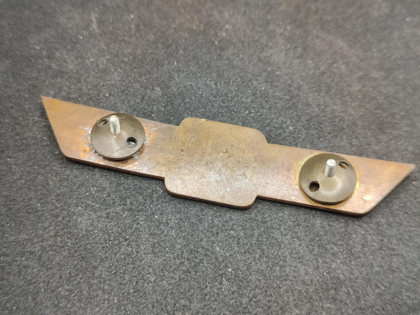 全场0元起拍 第179期 咸鱼国勋章拍卖专场 8月4日（周日）下午6：00开始 东德63版人民军一级通用技能章