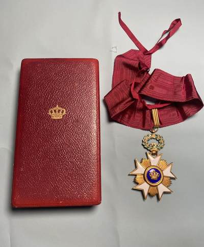 盛世勋华——号角文化勋章邮票专场拍卖第197期 - 比利时指挥官级王冠勋章 900银 定制版带A900银标 带原盒 盒有厂标