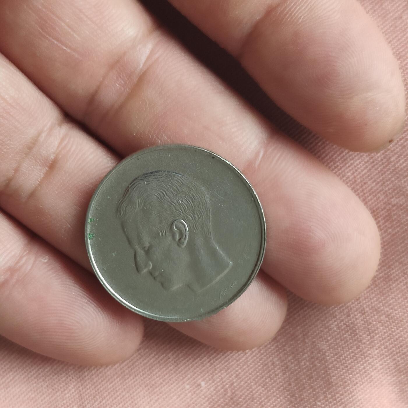 英雄古币捡漏专场第一期无押金可累计捡漏，全场50包邮，偏远地区除外。 比利时