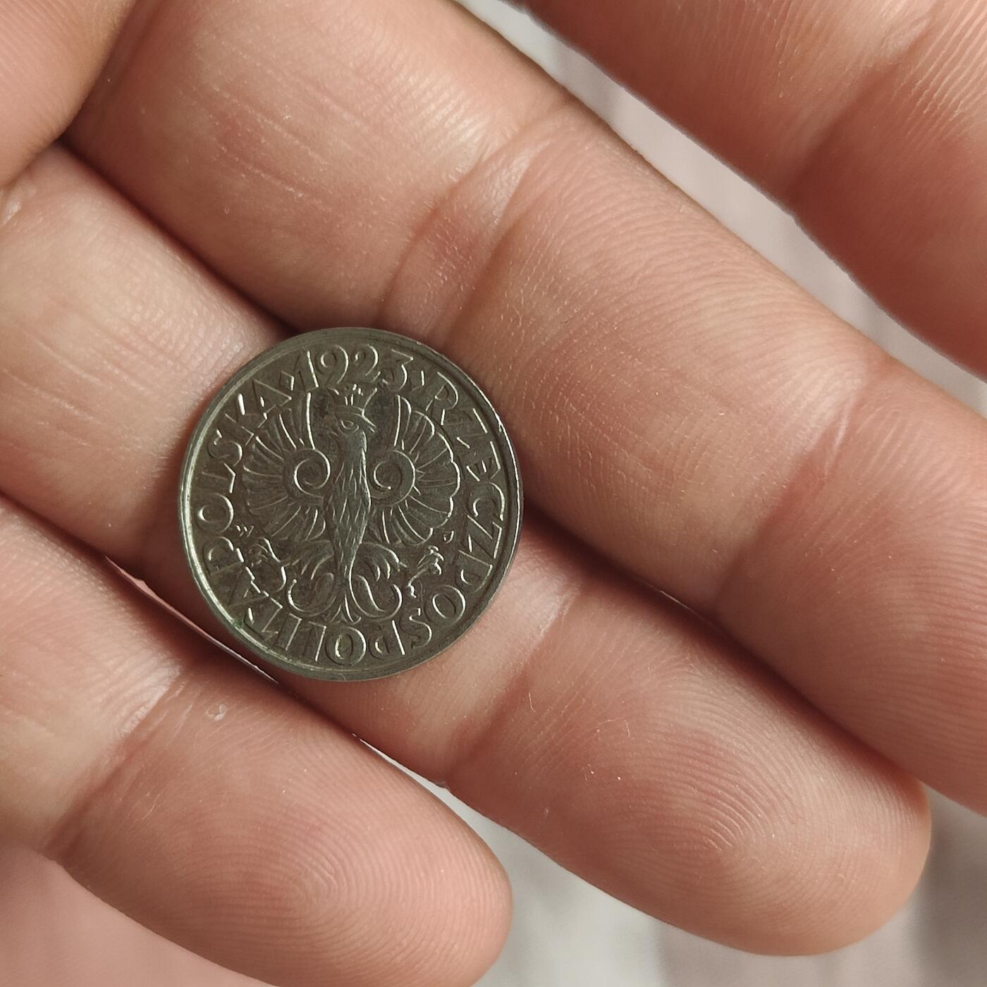 英雄古币捡漏专场第一期无押金可累计捡漏，全场50包邮，偏远地区除外。 法国