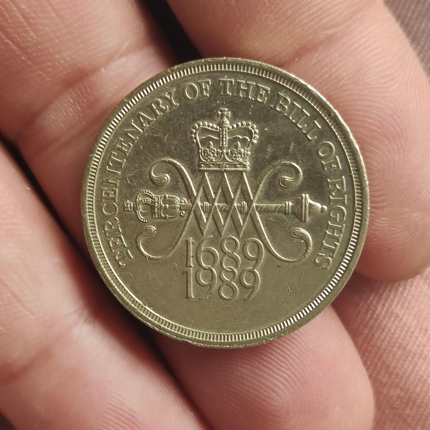 英雄古币捡漏专场第一期无押金可累计捡漏，全场50包邮，偏远地区除外。 英国英镑