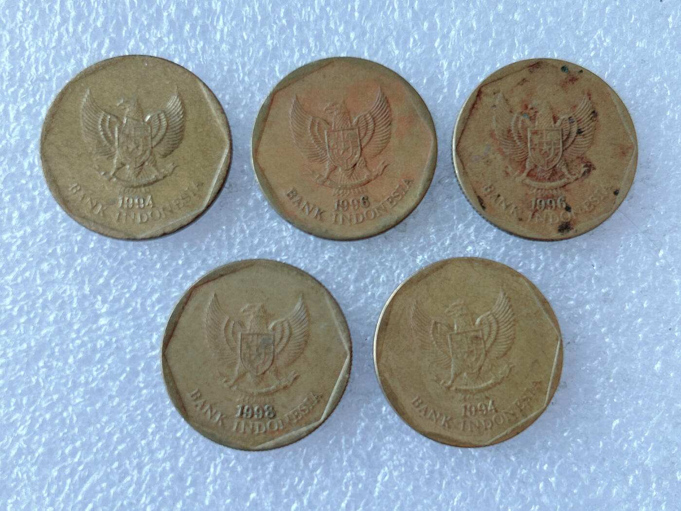 第一海外回流一元起拍收藏 散币专场 第105期 印度尼西亚100卢比铜币 耕牛