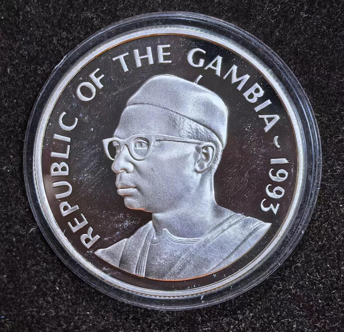 北京马甸外国币专卖微拍第124期，外国金银币专场，陆续上新，欢迎关注 1993年冈比亚奥运纪念银币