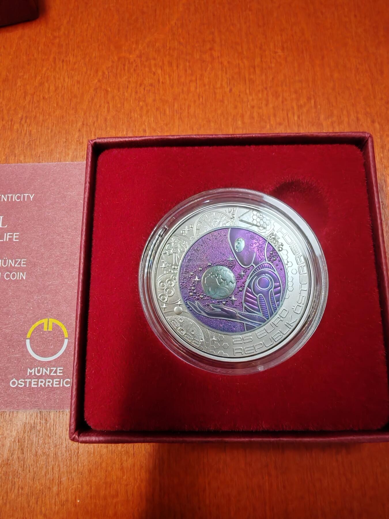 长老汇龙年精选第十五场拍卖 2022奥地利外星人25欧元铌银双金属币，盒证全