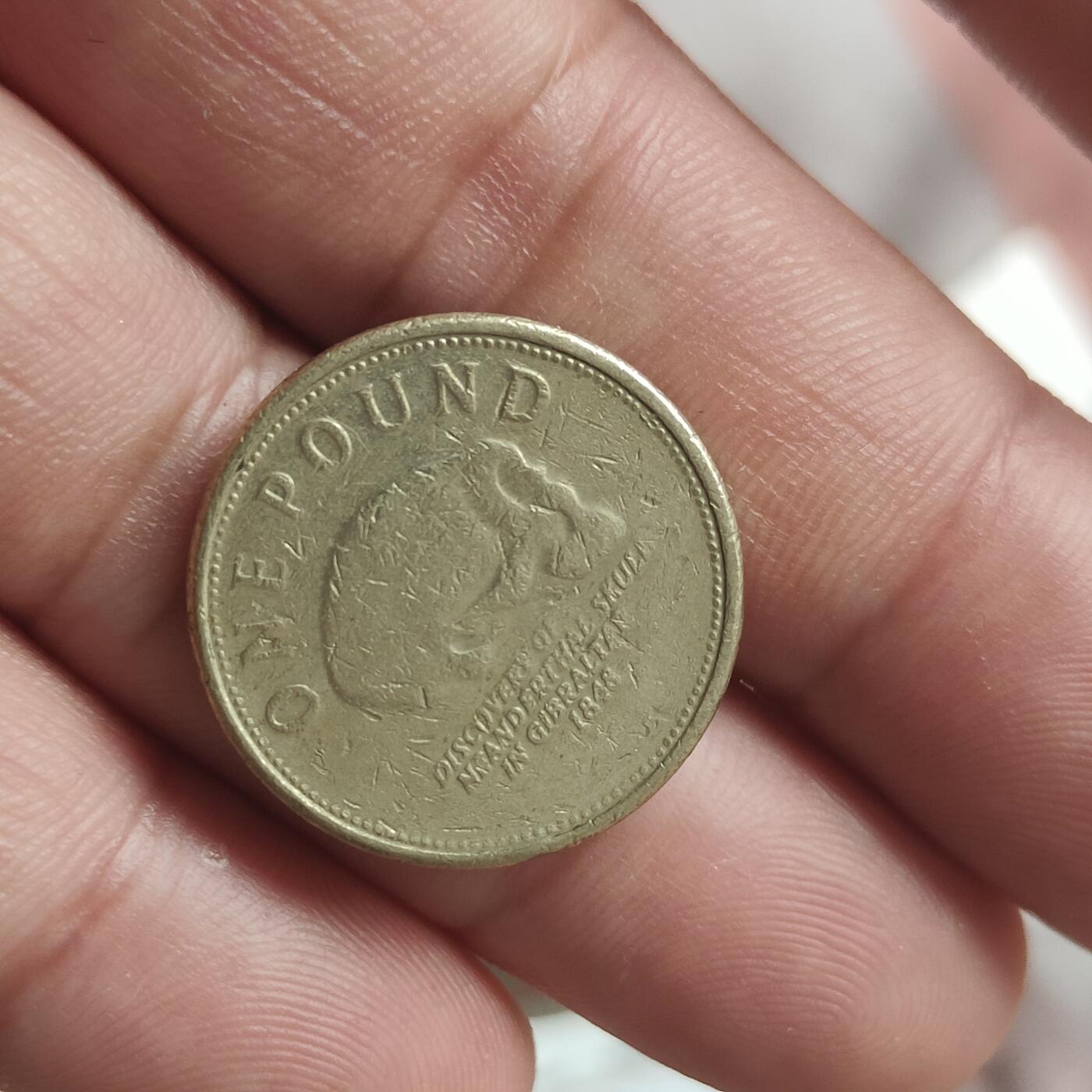 英雄古币捡漏专场第一期无押金可累计捡漏，全场50包邮，偏远地区除外。 英国英镑