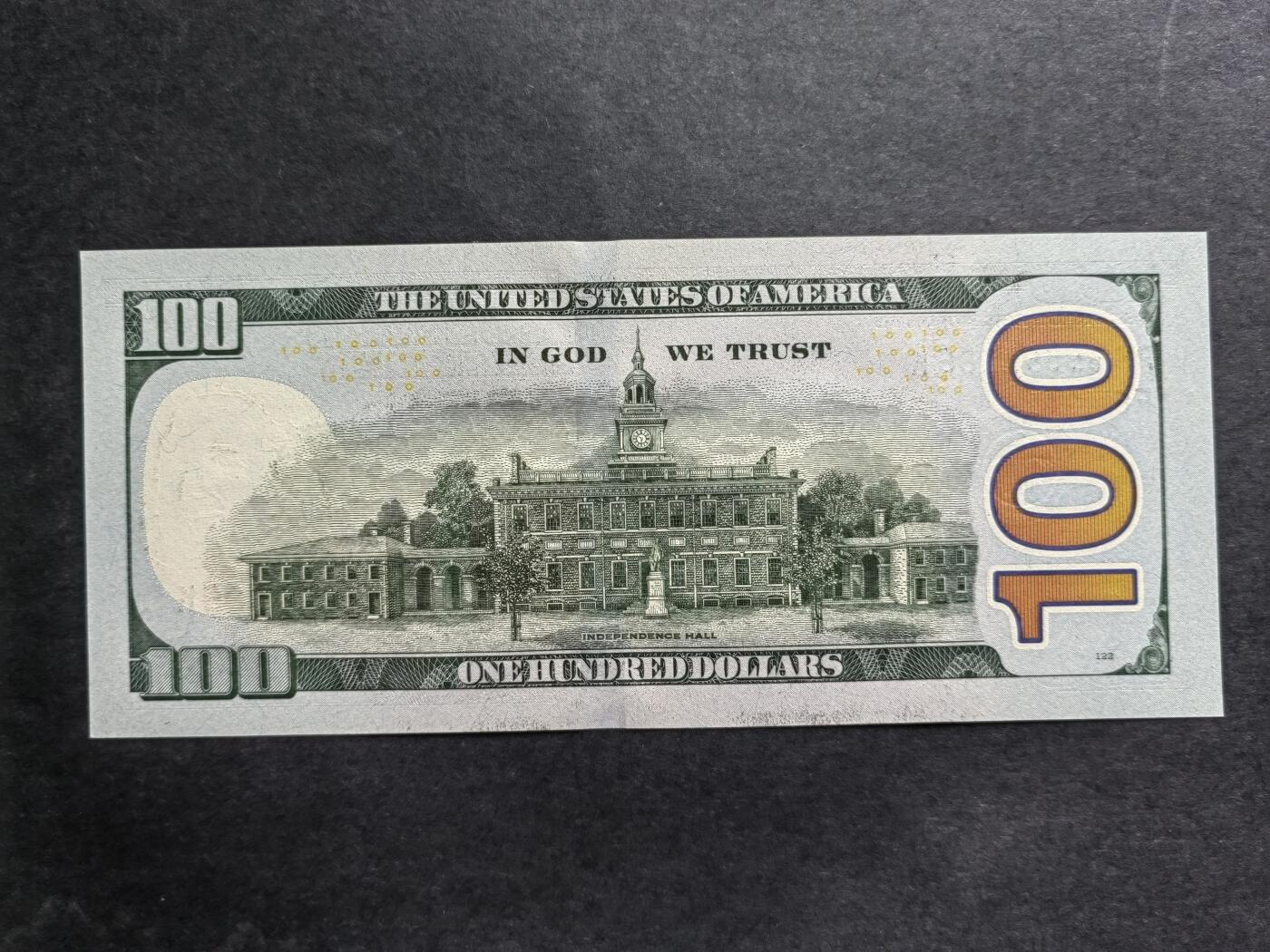 外中纸币专场240801第七场 2017A100美元，无4.7，全新品相UNC。