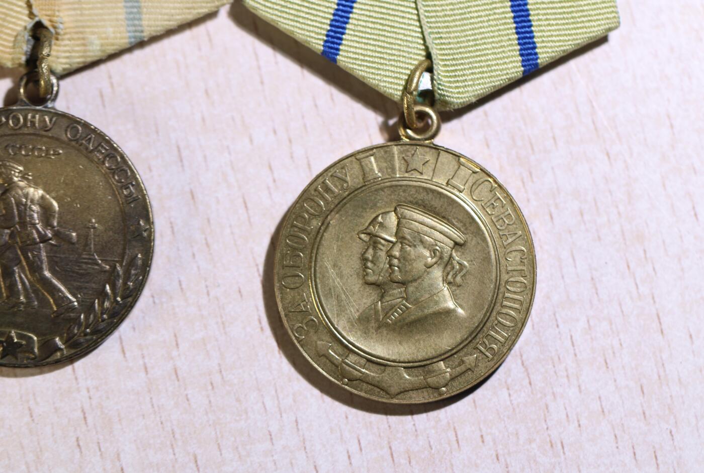 大猫徽章拍卖 第252期 苏联保卫敖德萨，保卫塞瓦斯托波尔战役章 补发版