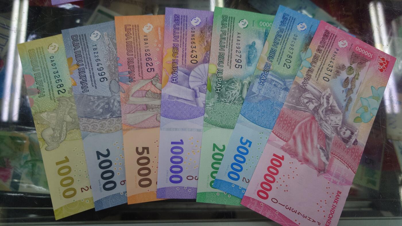 【世界钱币】精选微拍第122期暨2024年第33期  旧货新卖 2022年印度尼西亚卢比七张一套 全新绝品(2)